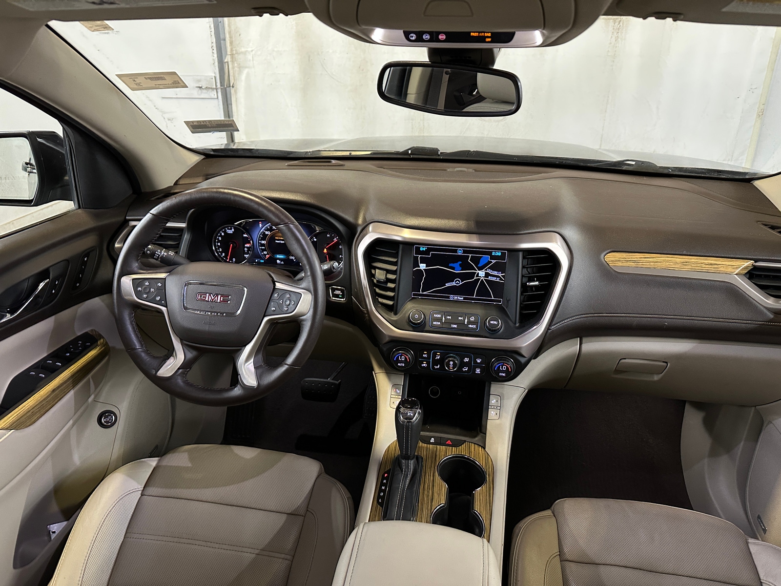 Thumbnail: 2017 GMC Acadia - 2
