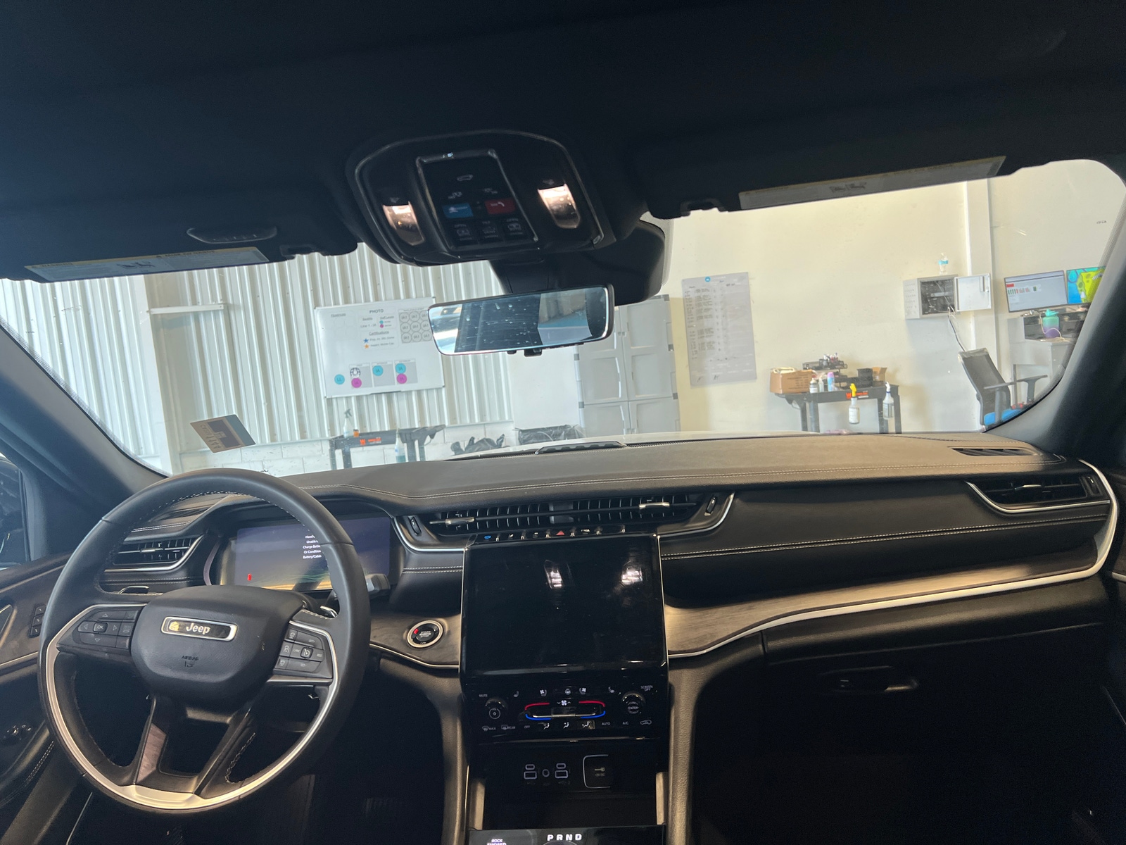 Thumbnail: 2024 Jeep Grand Cherokee - 2