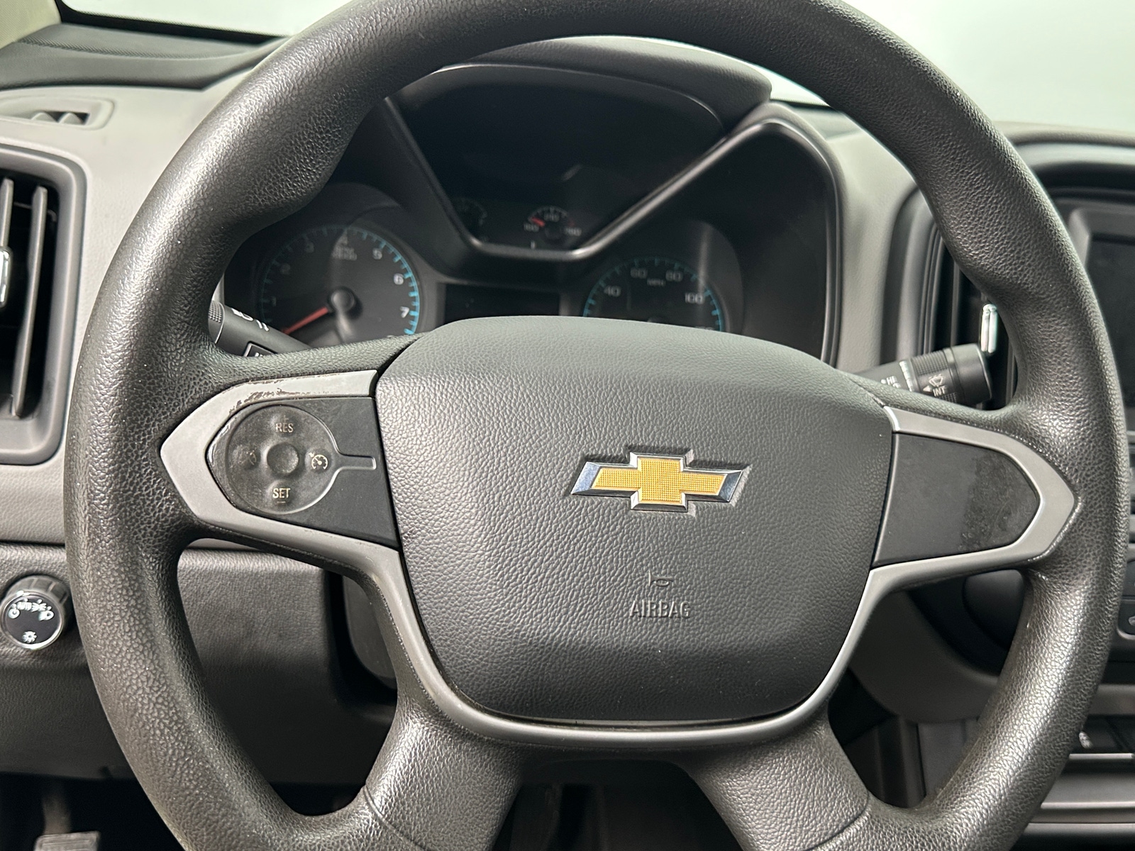 Thumbnail: 2020 Chevrolet Colorado - 5