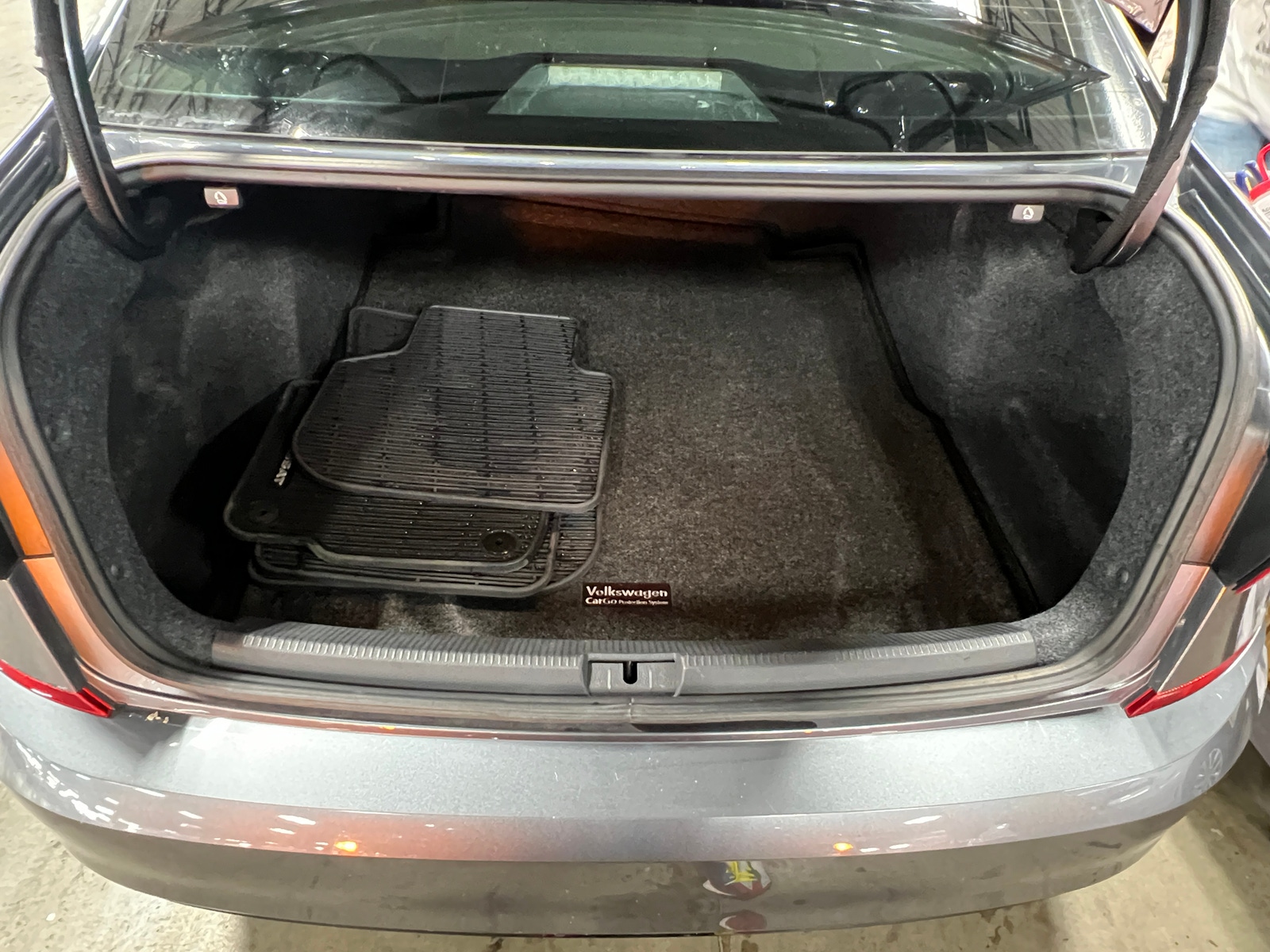 Thumbnail: 2021 Volkswagen Passat - 6