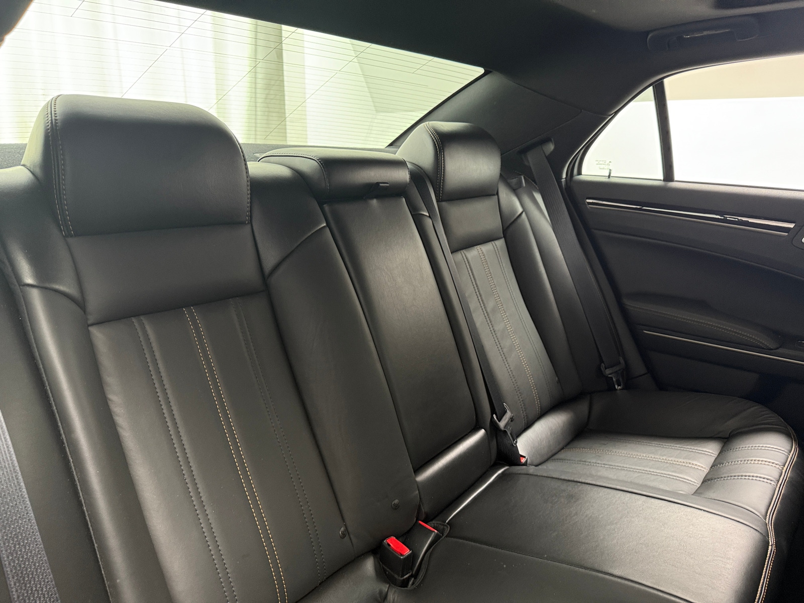 Thumbnail: 2018 Chrysler 300 - 5