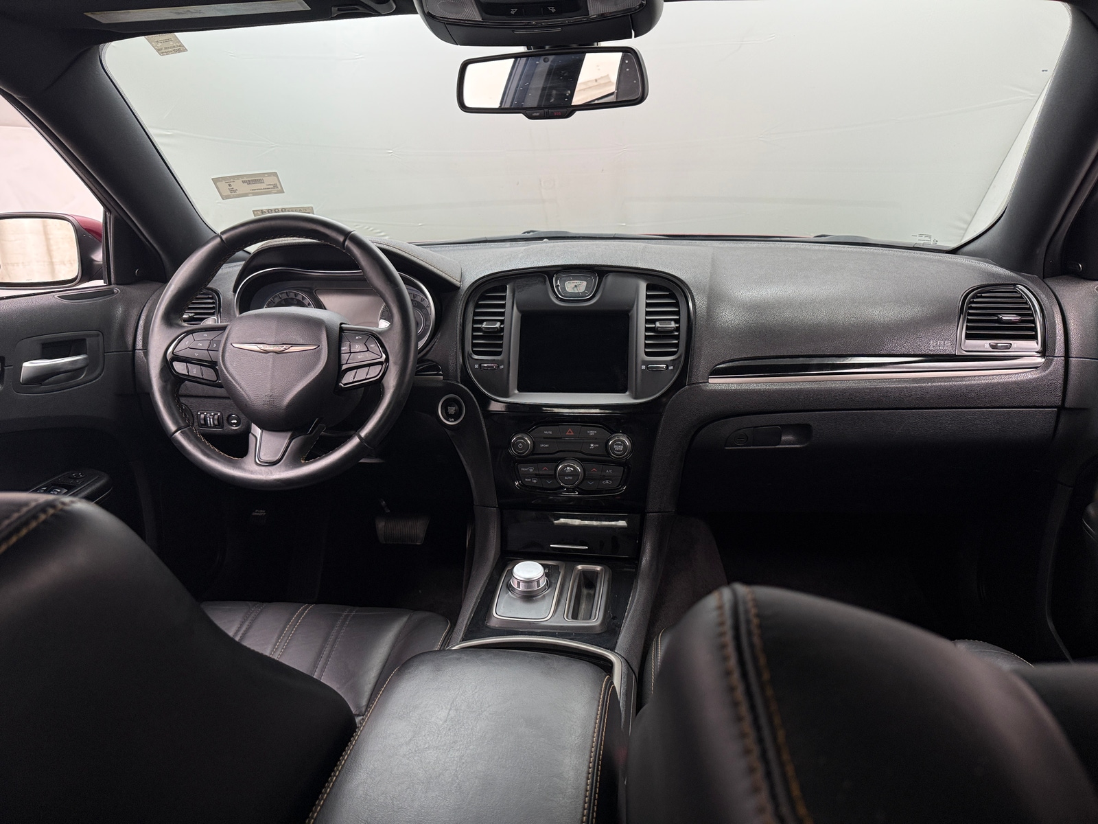 Thumbnail: 2018 Chrysler 300 - 2