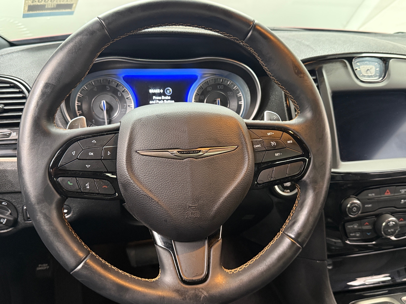 Thumbnail: 2018 Chrysler 300 - 4