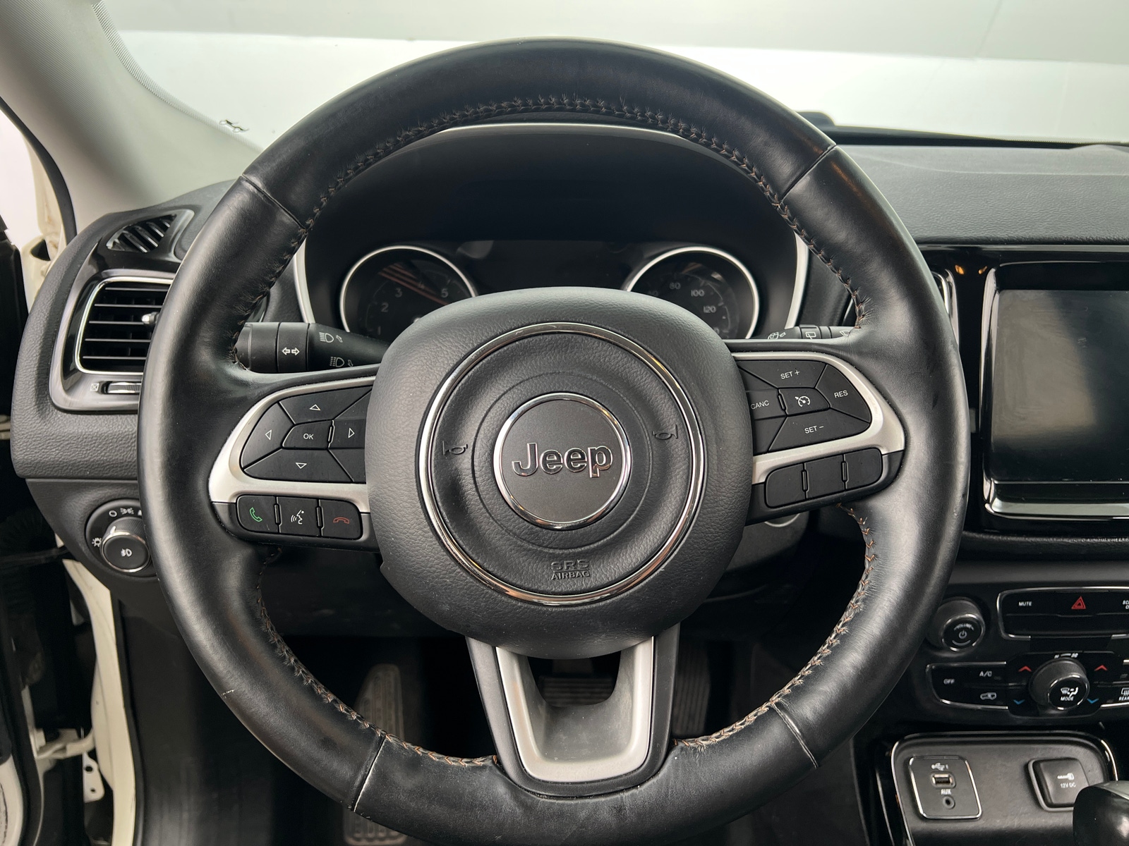 Thumbnail: 2019 Jeep Compass - 4