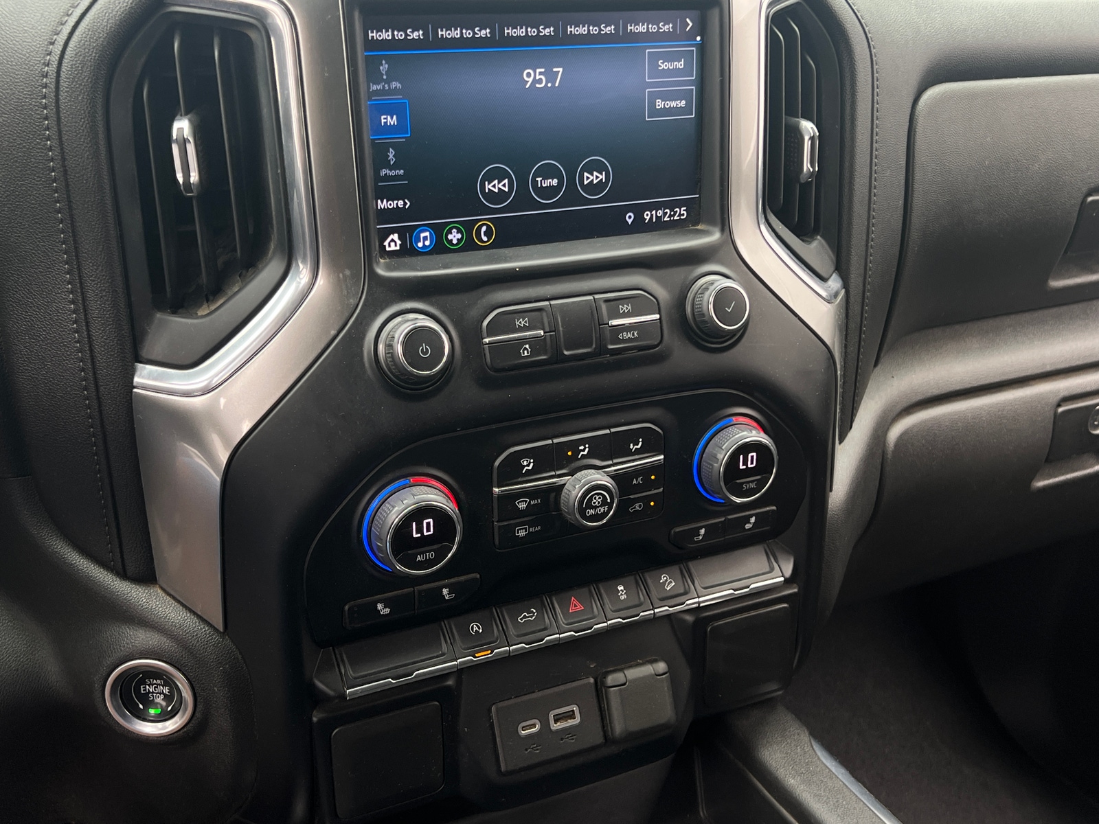 Thumbnail: 2021 Chevrolet Silverado 1500 - 4