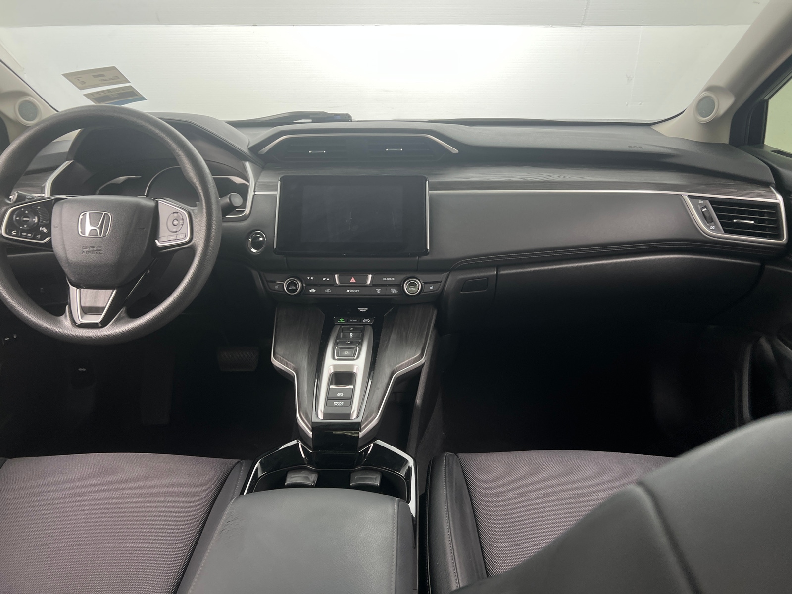 Thumbnail: 2018 Honda Clarity - 3