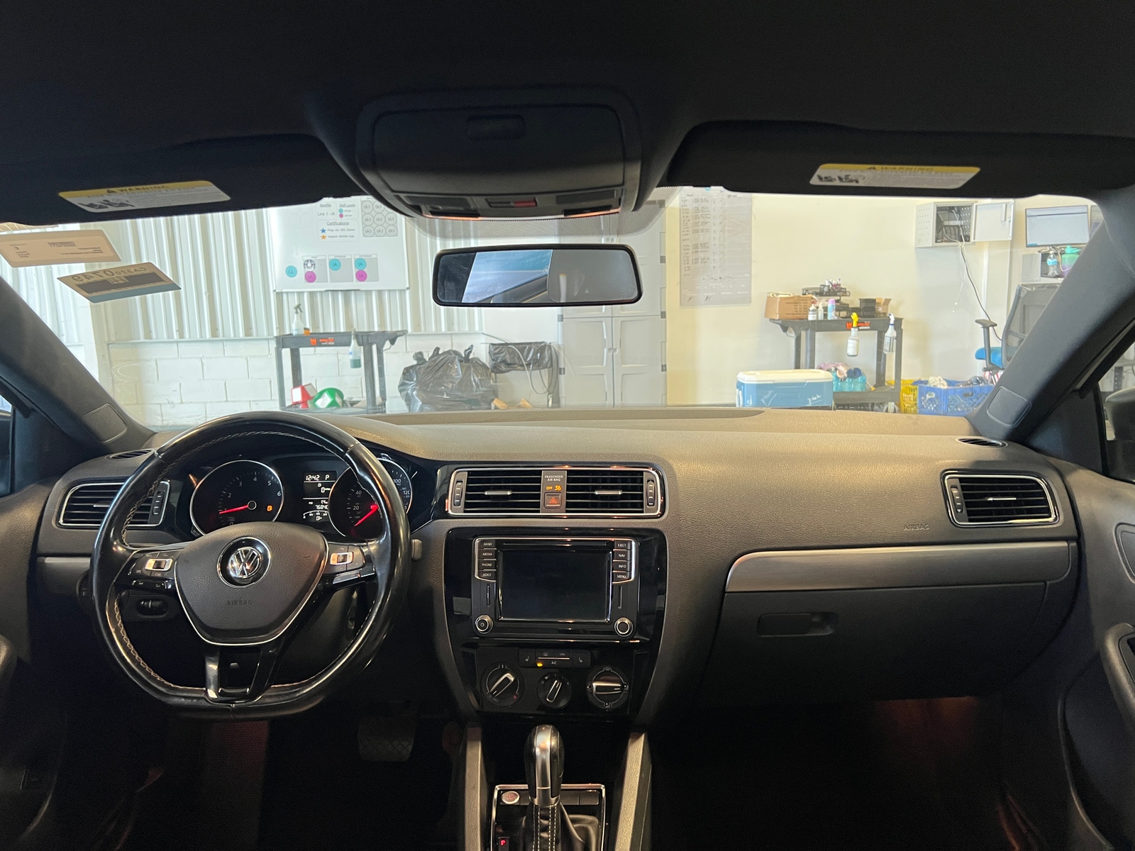 Thumbnail: 2016 Volkswagen Jetta - 2