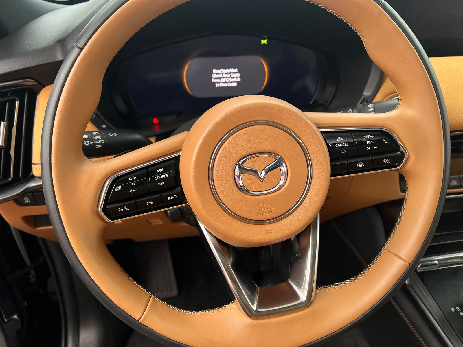 Thumbnail: 2025 Mazda CX-90 - 4