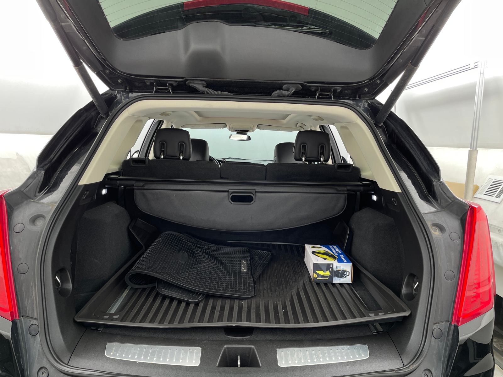 Thumbnail: 2019 Cadillac XT5 - 6