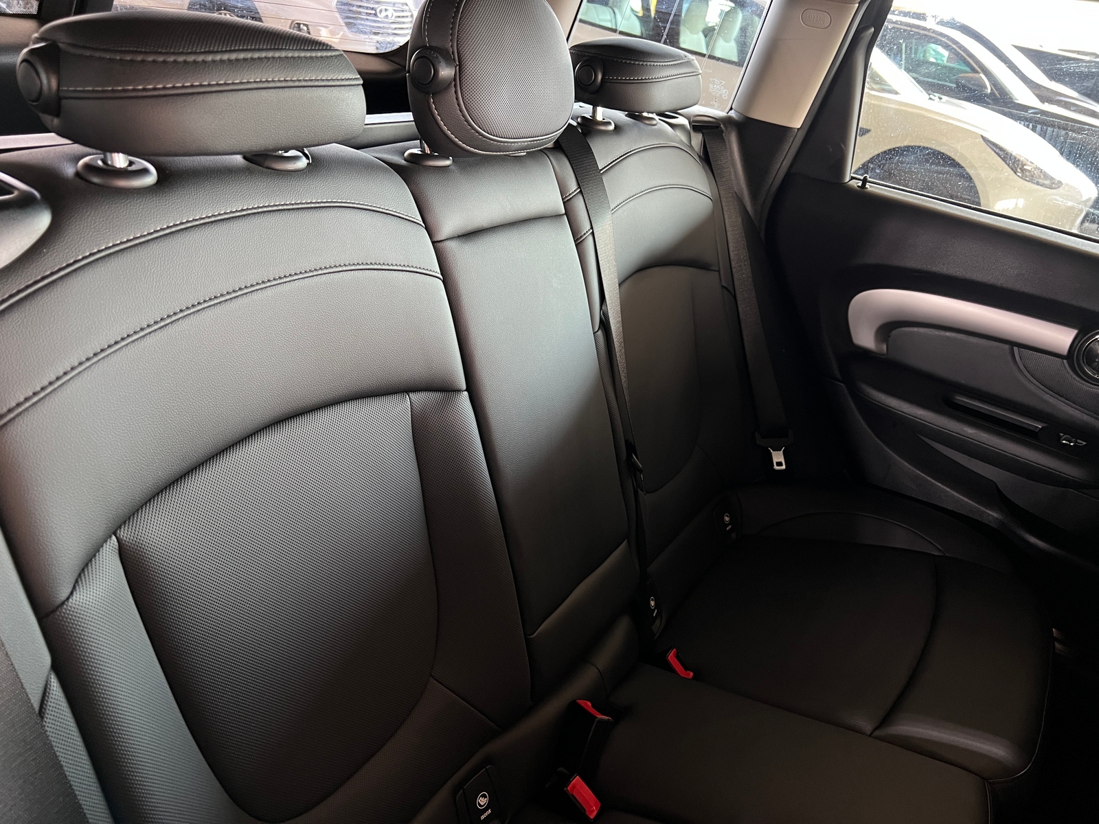 Thumbnail: 2019 MINI Cooper Clubman - 5