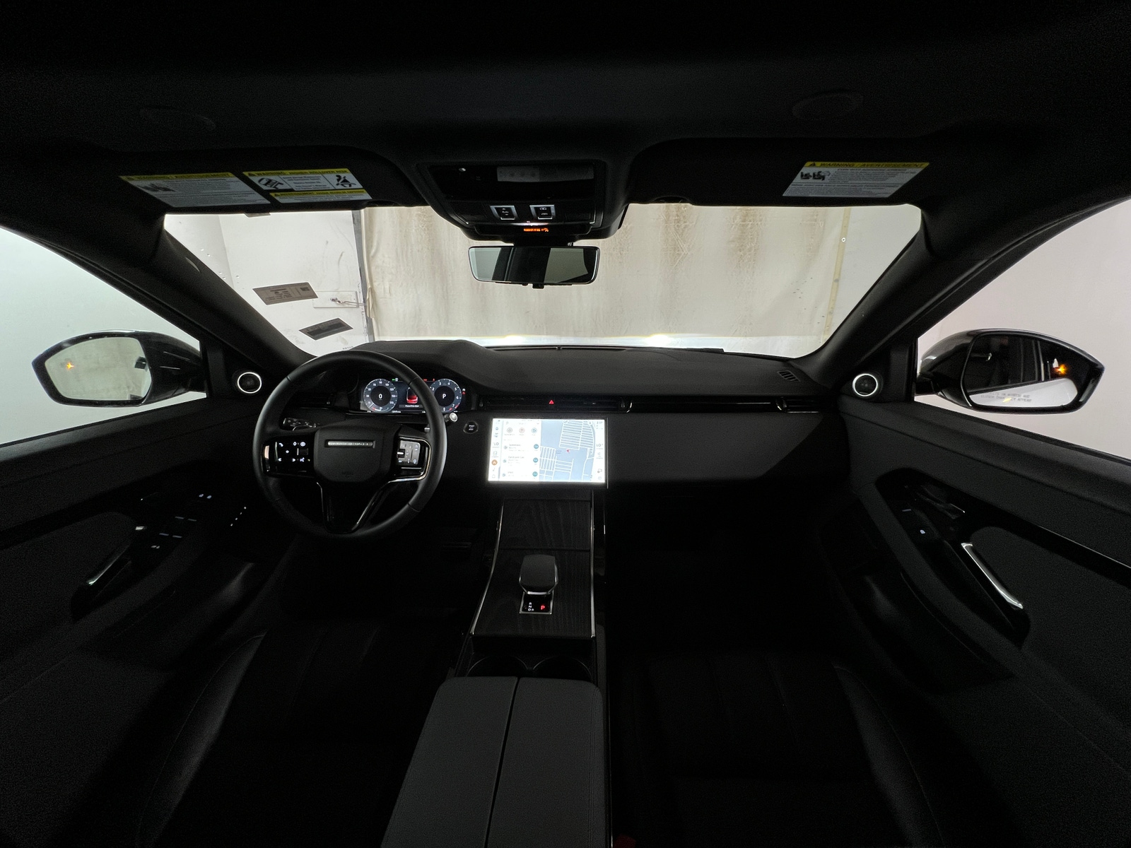 Thumbnail: 2024 Land Rover Range Rover Evoque - 2
