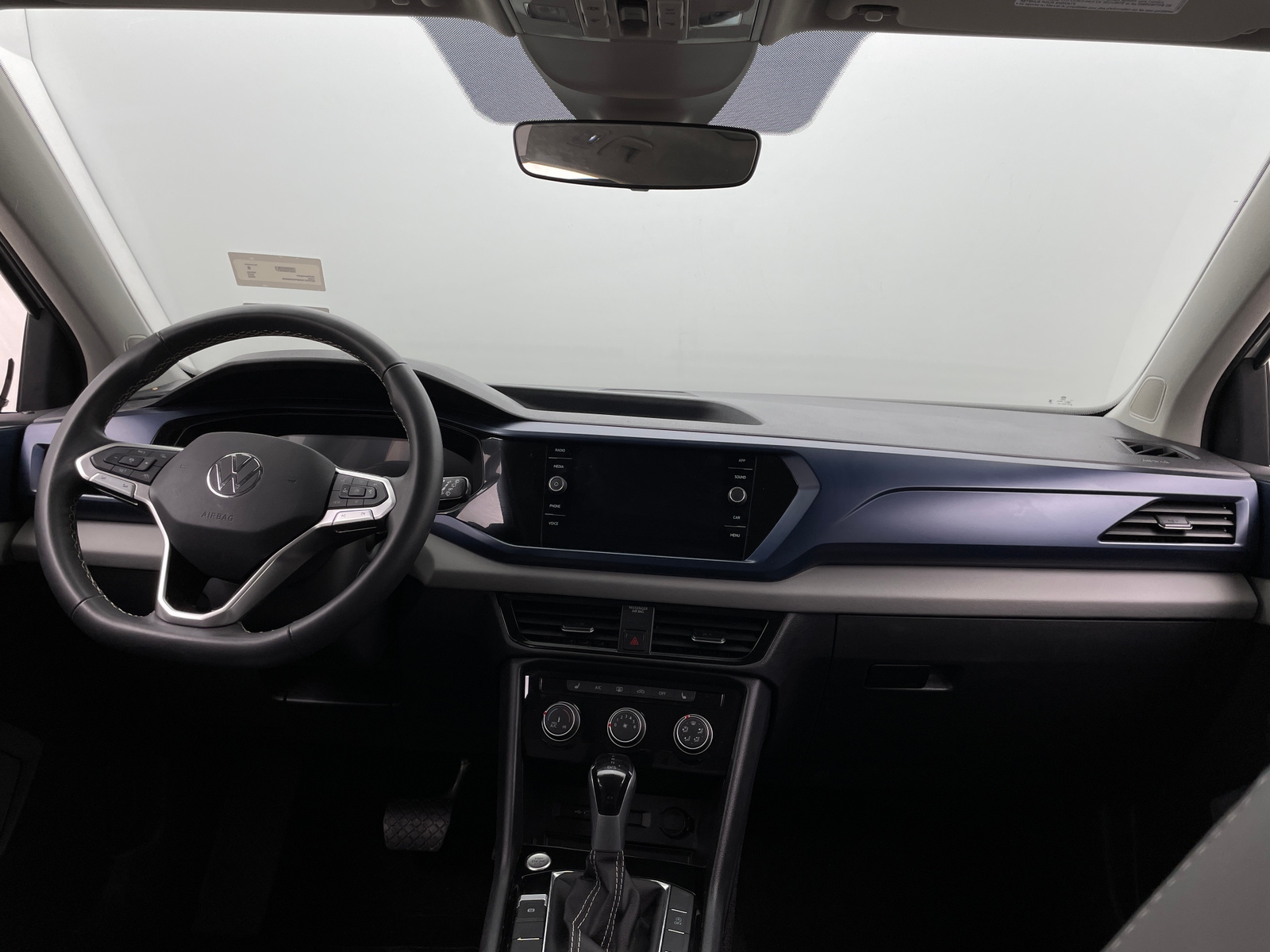 Thumbnail: 2023 Volkswagen Taos - 2