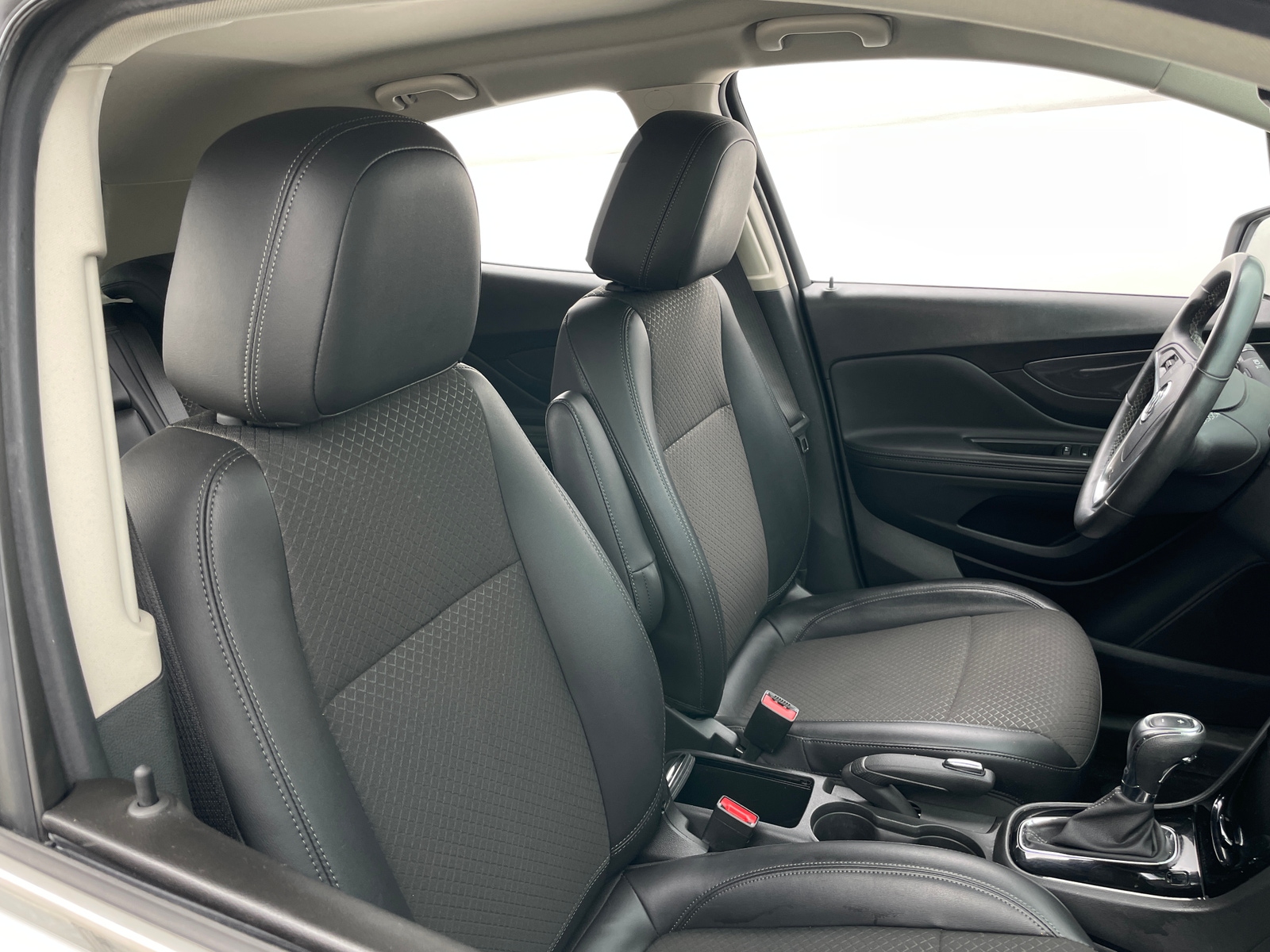 Thumbnail: 2020 Buick Encore - 2