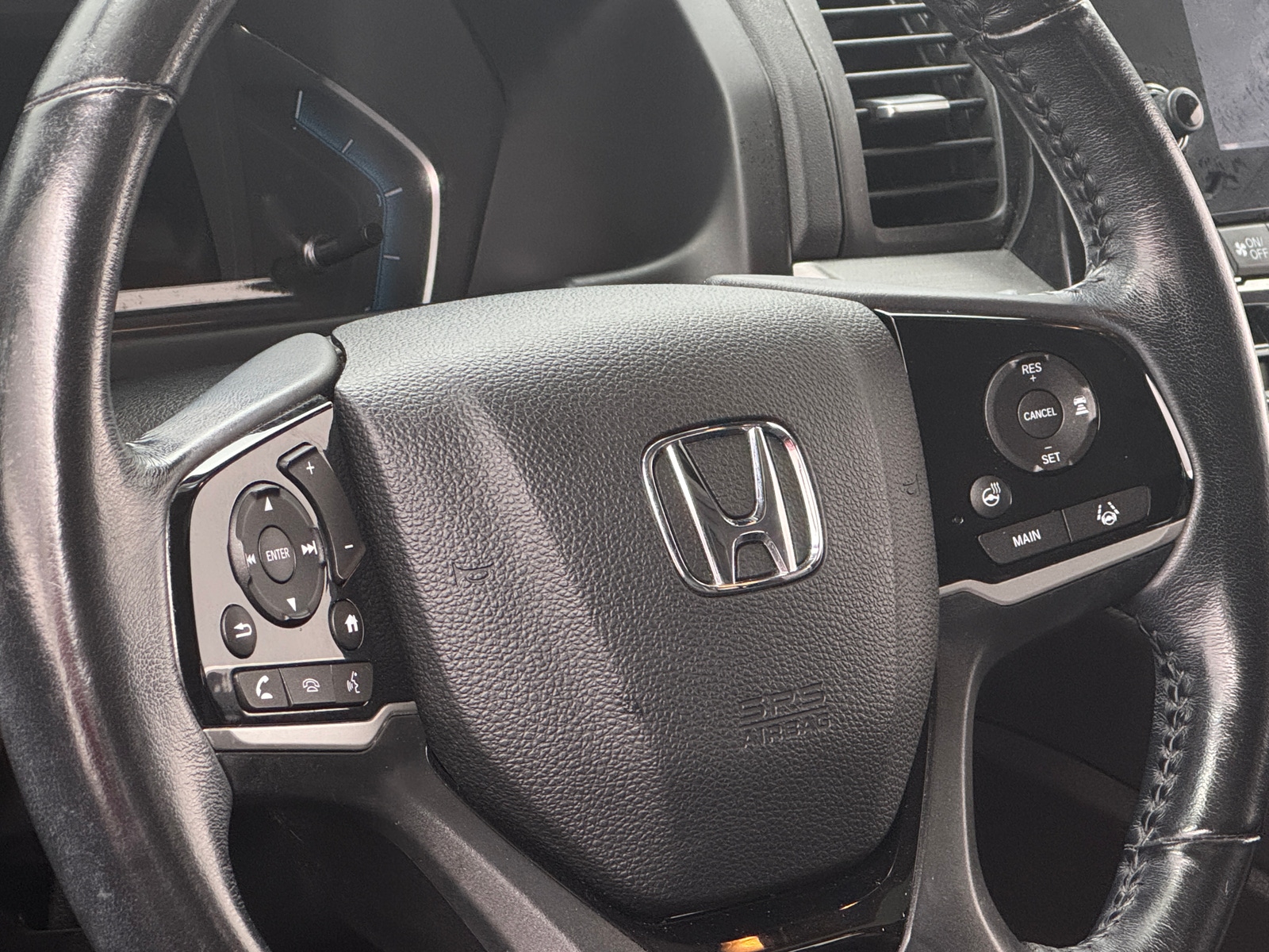 Thumbnail: 2019 Honda Odyssey - 4