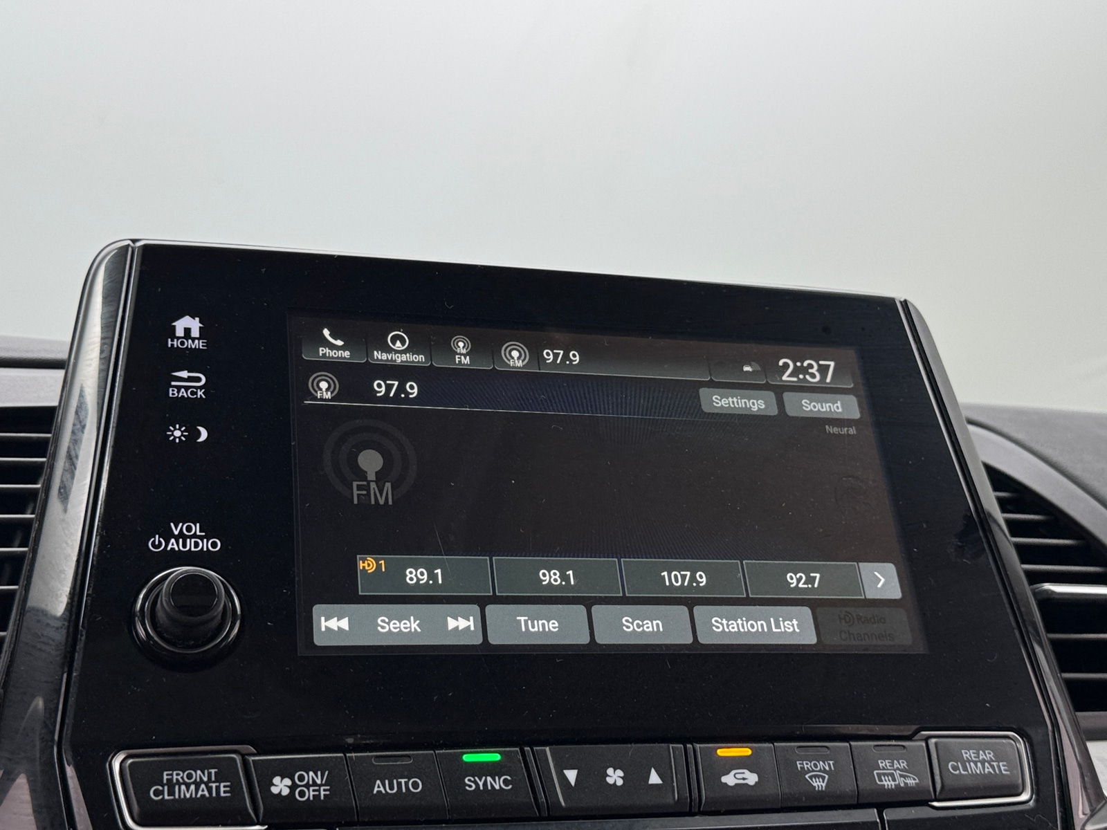 Thumbnail: 2019 Honda Odyssey - 3