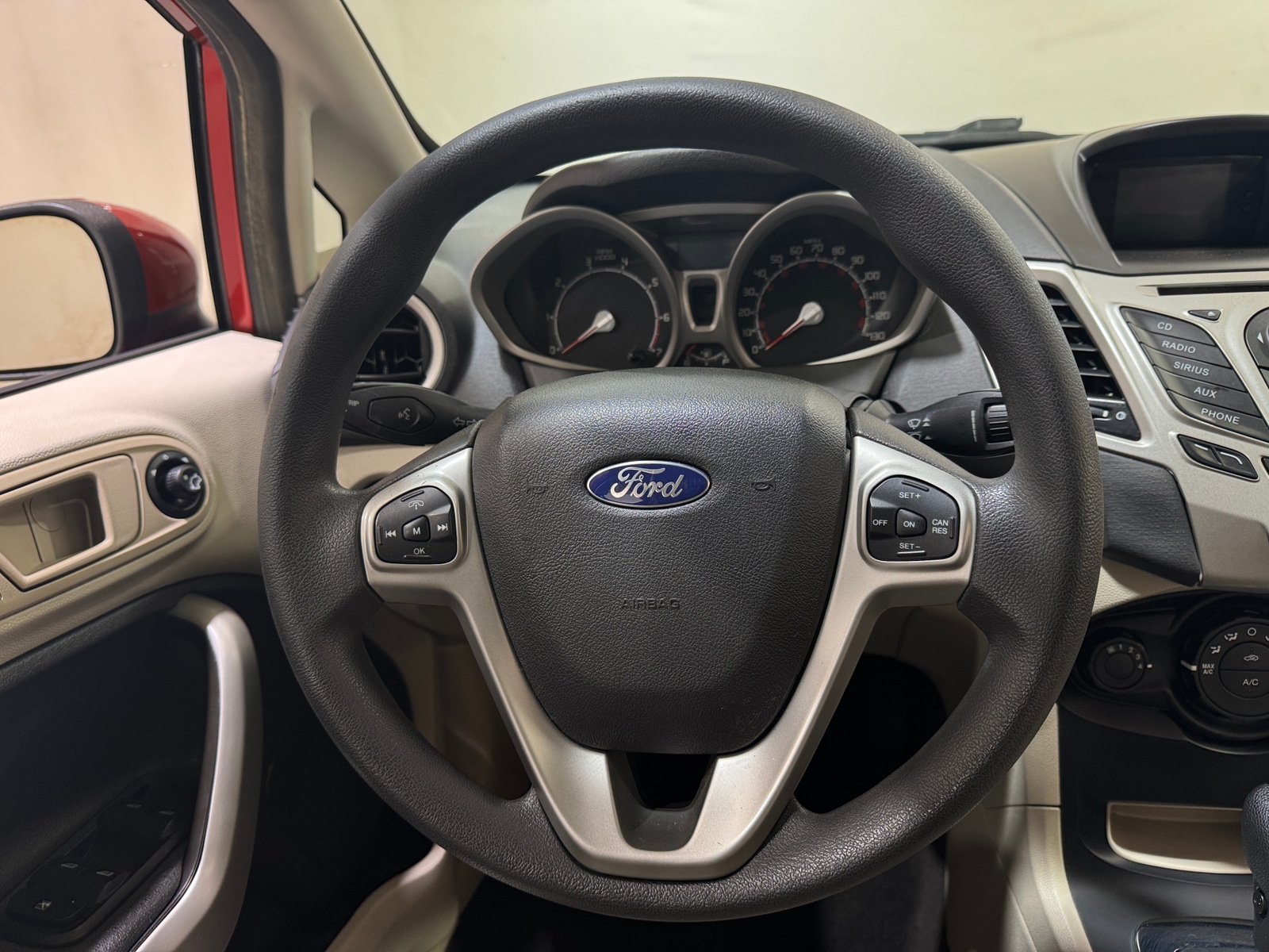 Thumbnail: 2011 Ford Fiesta - 5
