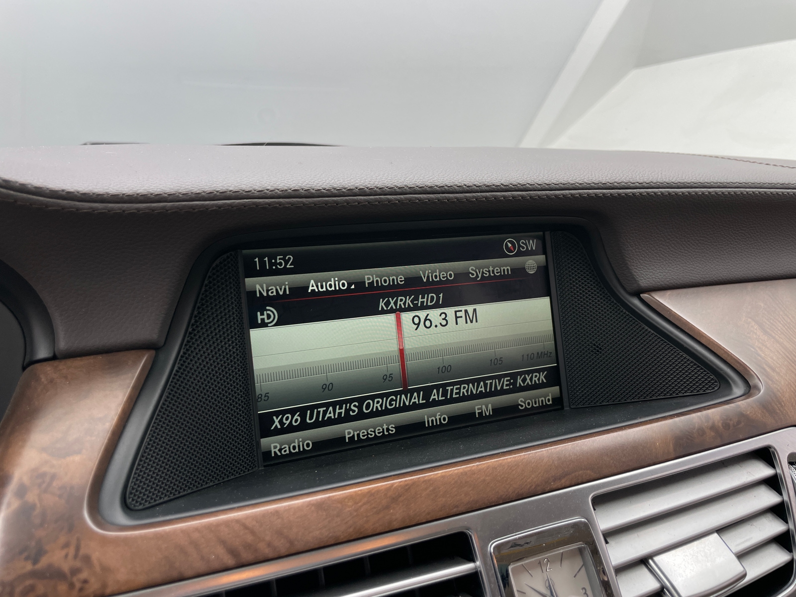 Thumbnail: 2014 Mercedes-Benz CLS - 3