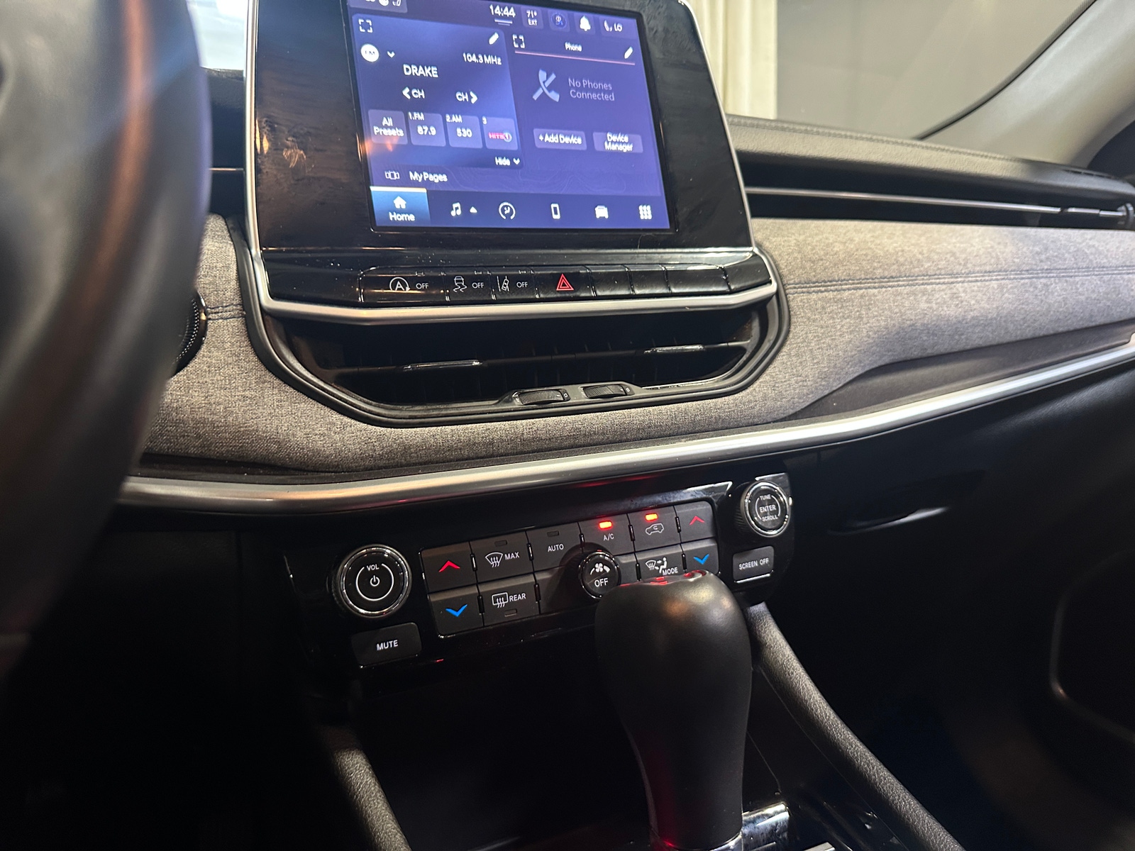 Thumbnail: 2022 Jeep Compass - 4