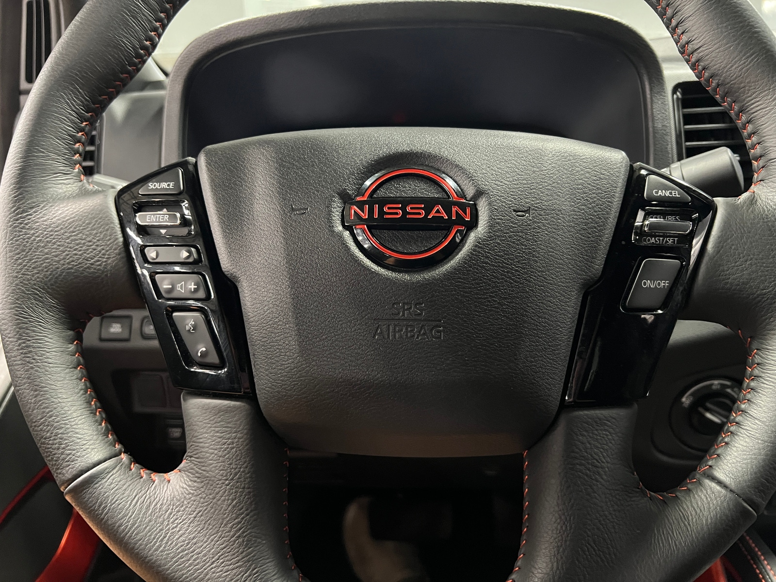 Thumbnail: 2024 Nissan Frontier - 5