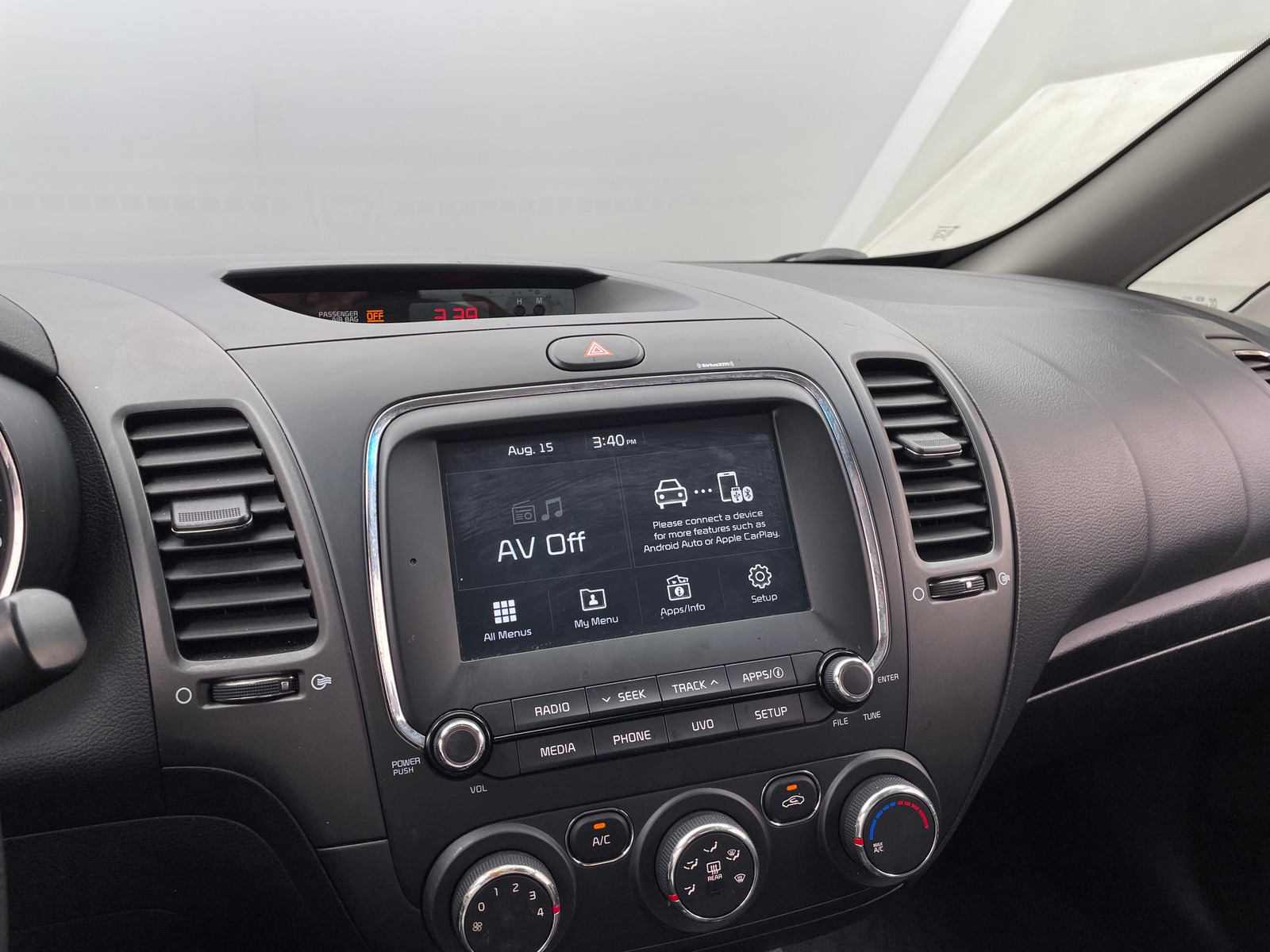 Thumbnail: 2018 Kia Forte - 4