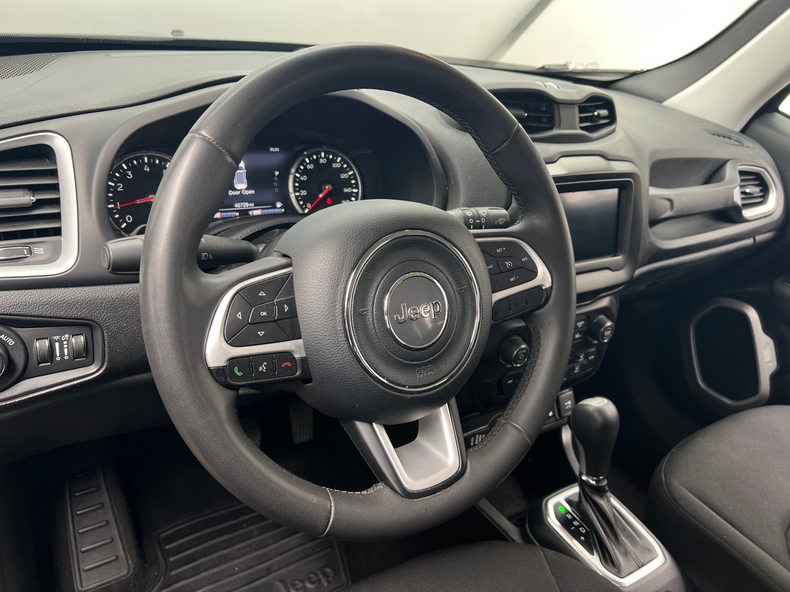 Thumbnail: 2021 Jeep Renegade - 5