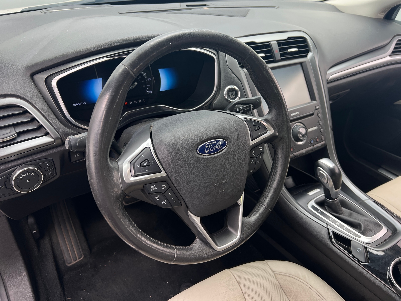 Thumbnail: 2016 Ford Fusion - 4