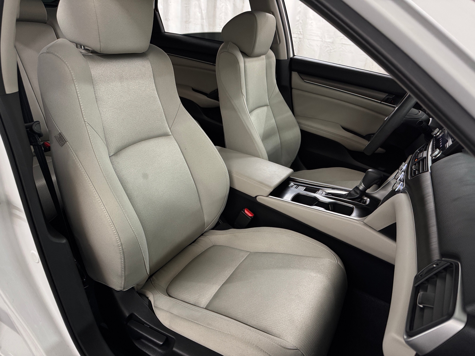 Thumbnail: 2018 Honda Accord - 2