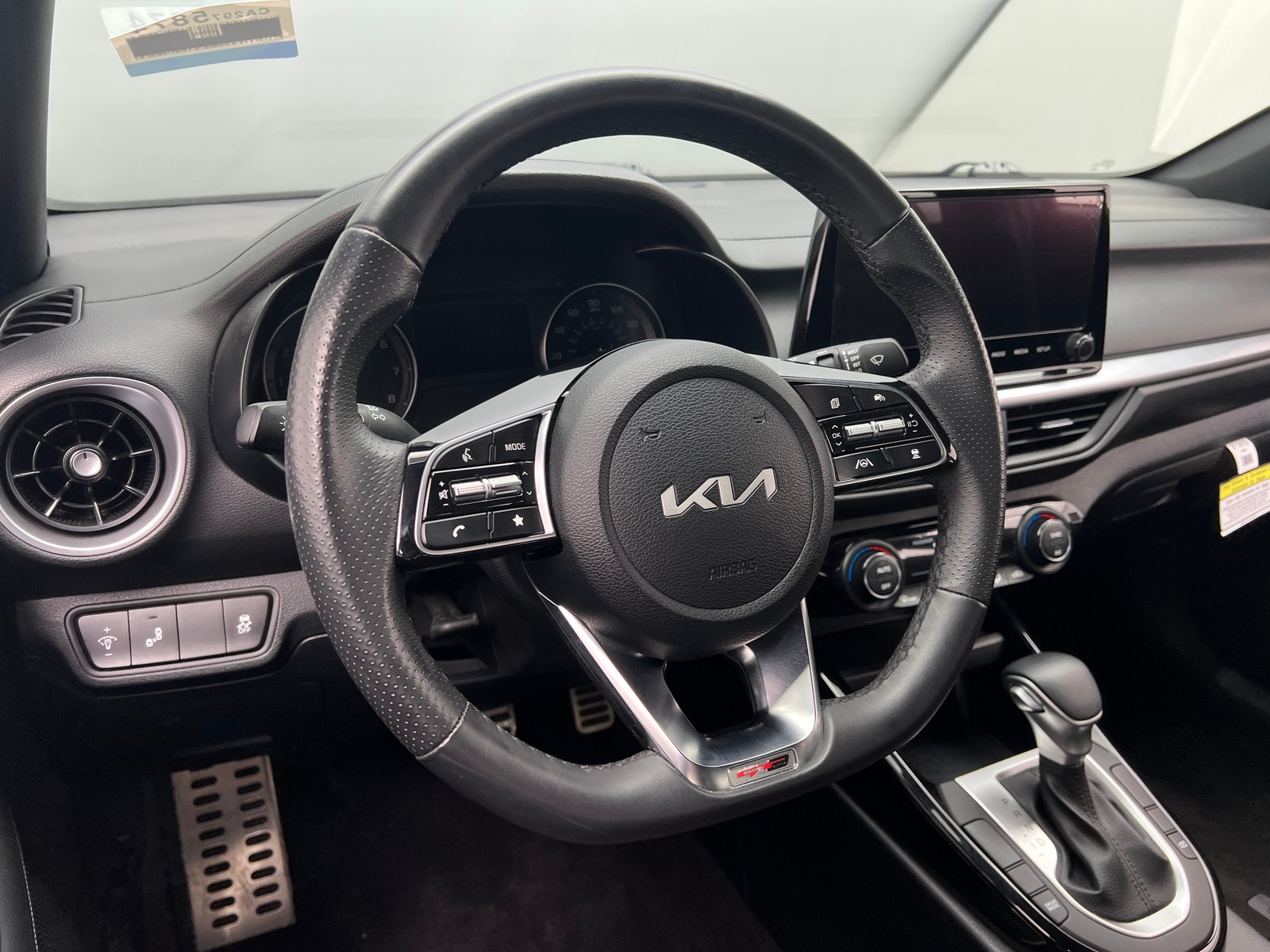 Thumbnail: 2024 Kia Forte - 5