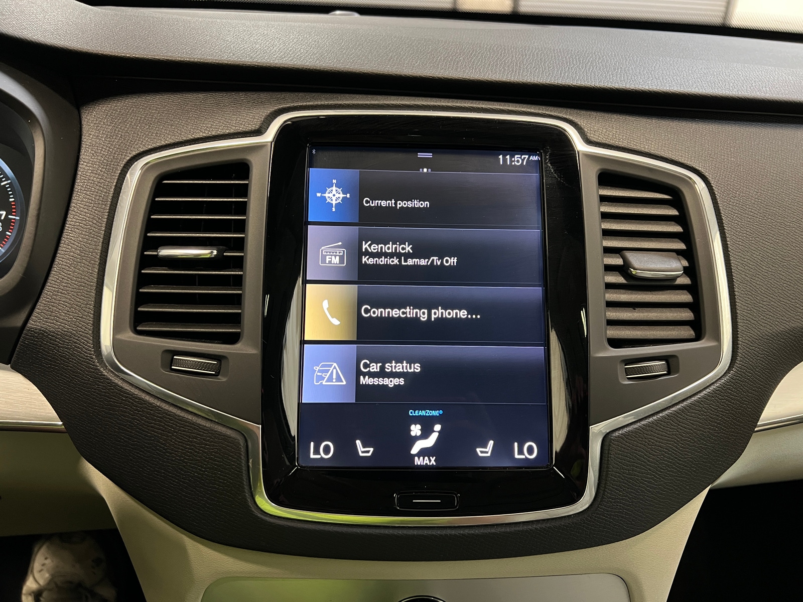 Thumbnail: 2018 Volvo XC90 - 3