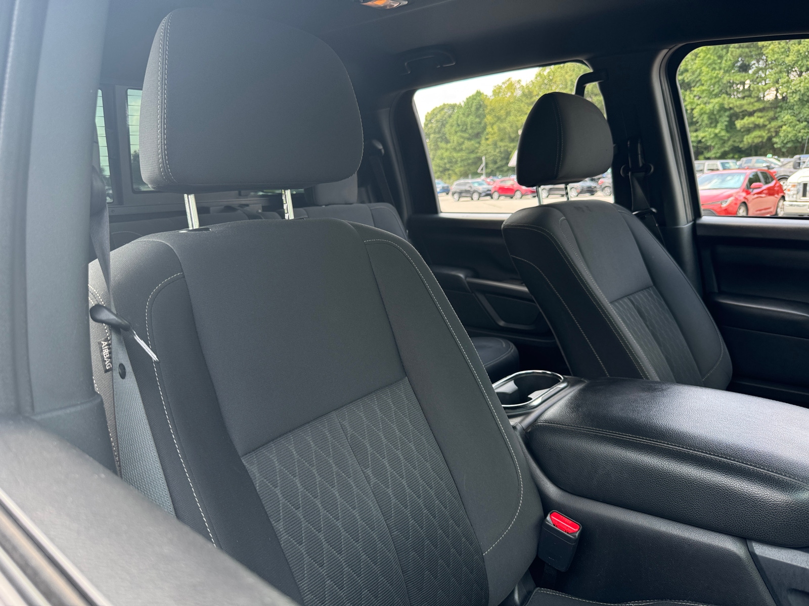 Thumbnail: 2018 Nissan Titan - 2