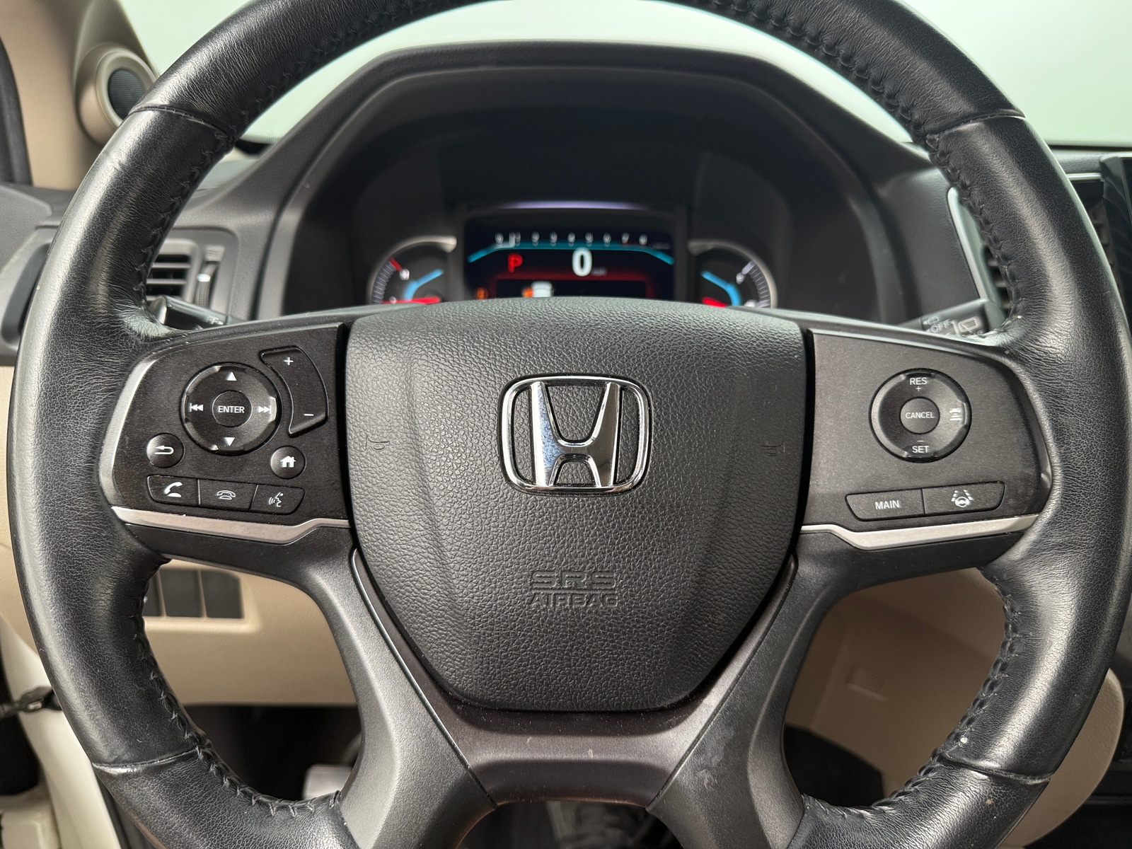 Thumbnail: 2019 Honda Pilot - 4