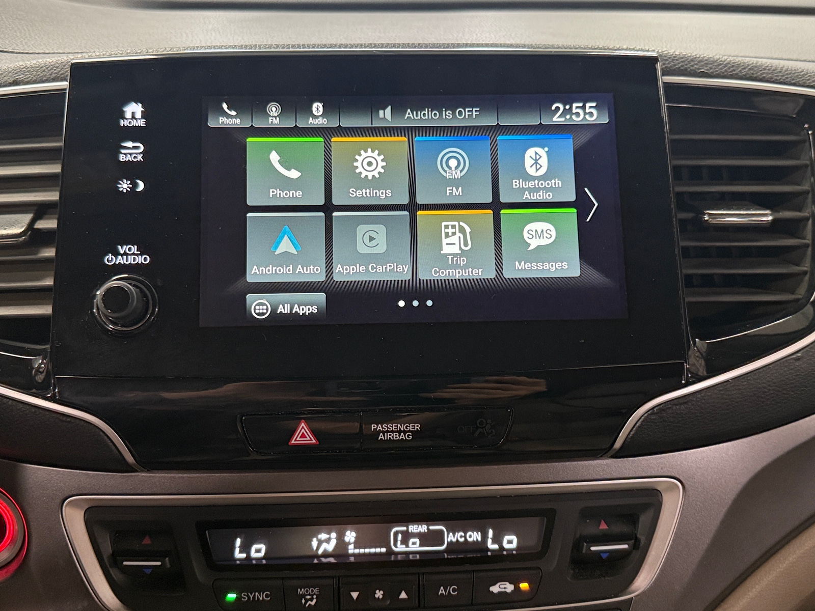 Thumbnail: 2019 Honda Pilot - 3