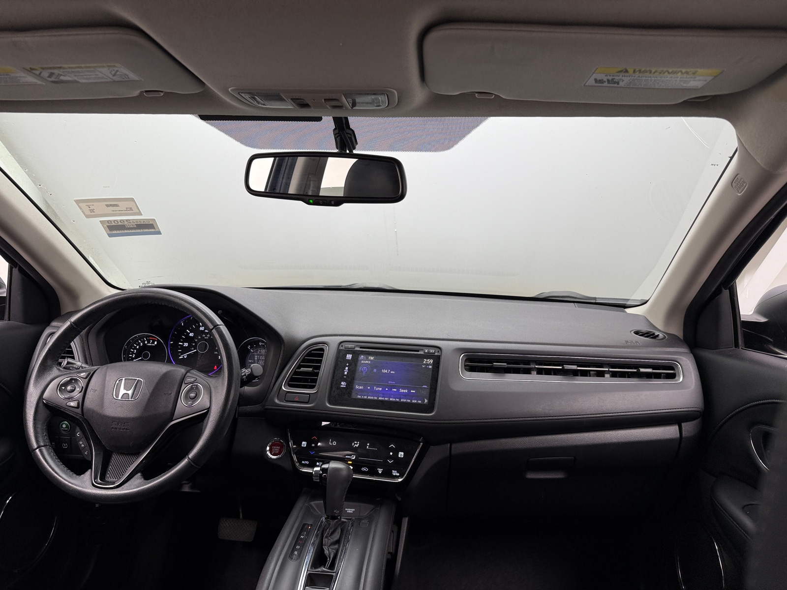 Thumbnail: 2016 Honda HR-V - 2