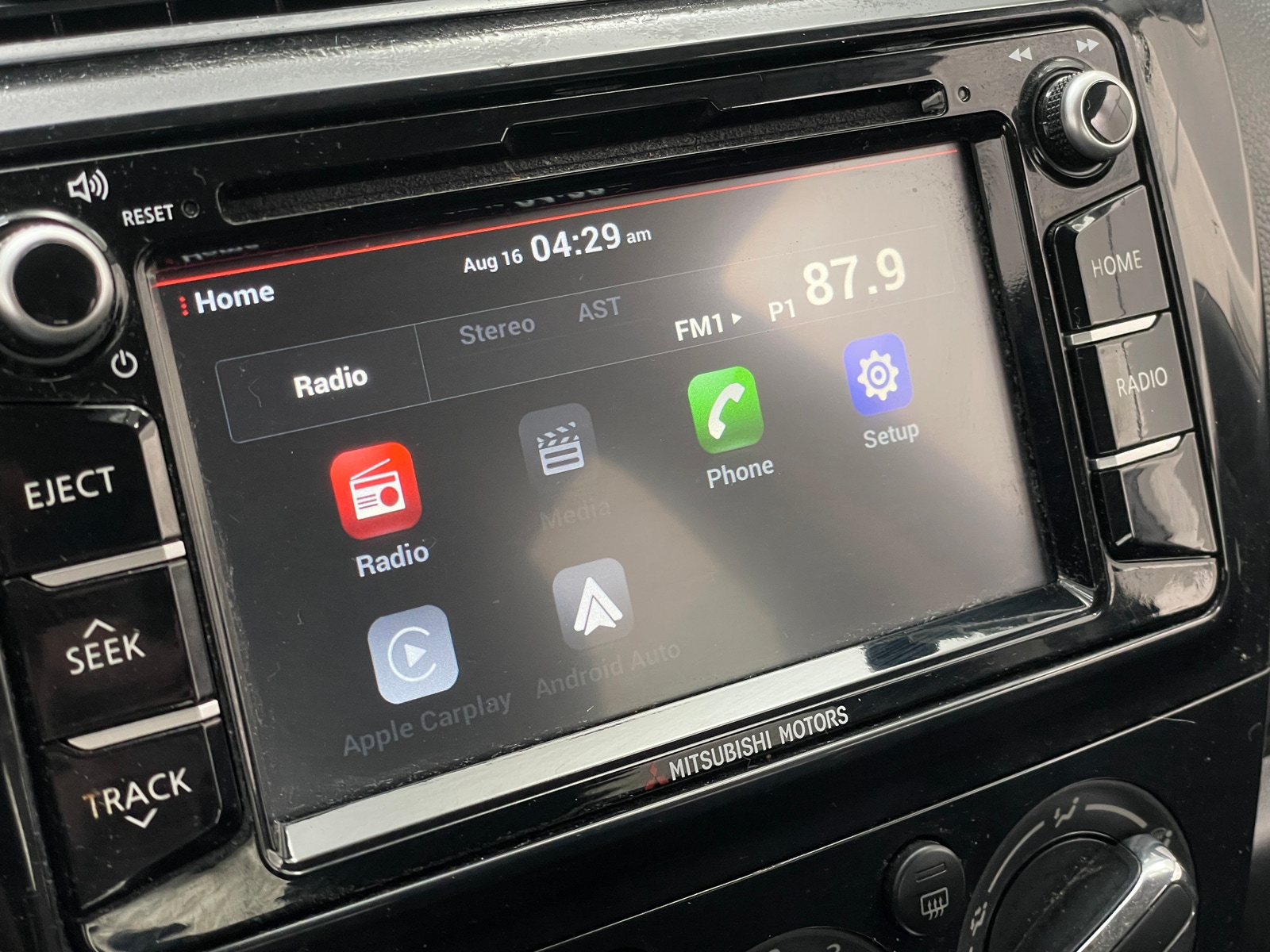 Thumbnail: 2018 Mitsubishi Mirage G4 - 4