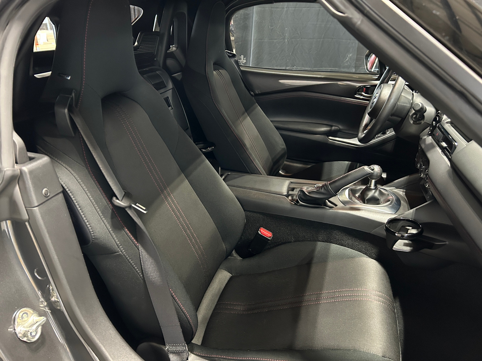 Thumbnail: 2019 Mazda MX-5 Miata - 2
