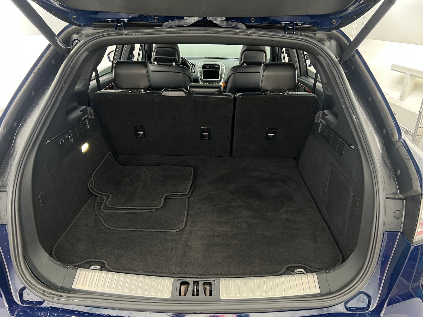 Thumbnail: 2019 Lincoln Nautilus - 6
