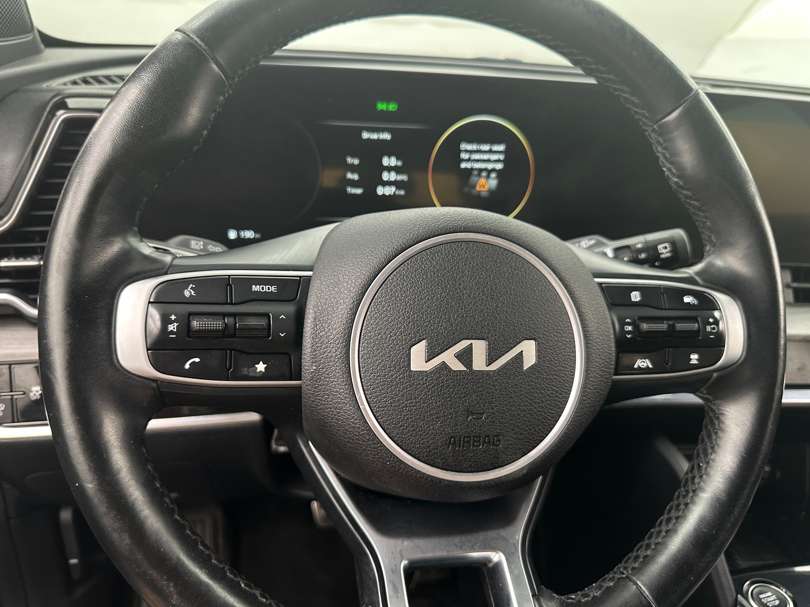 Thumbnail: 2023 Kia Sportage - 4
