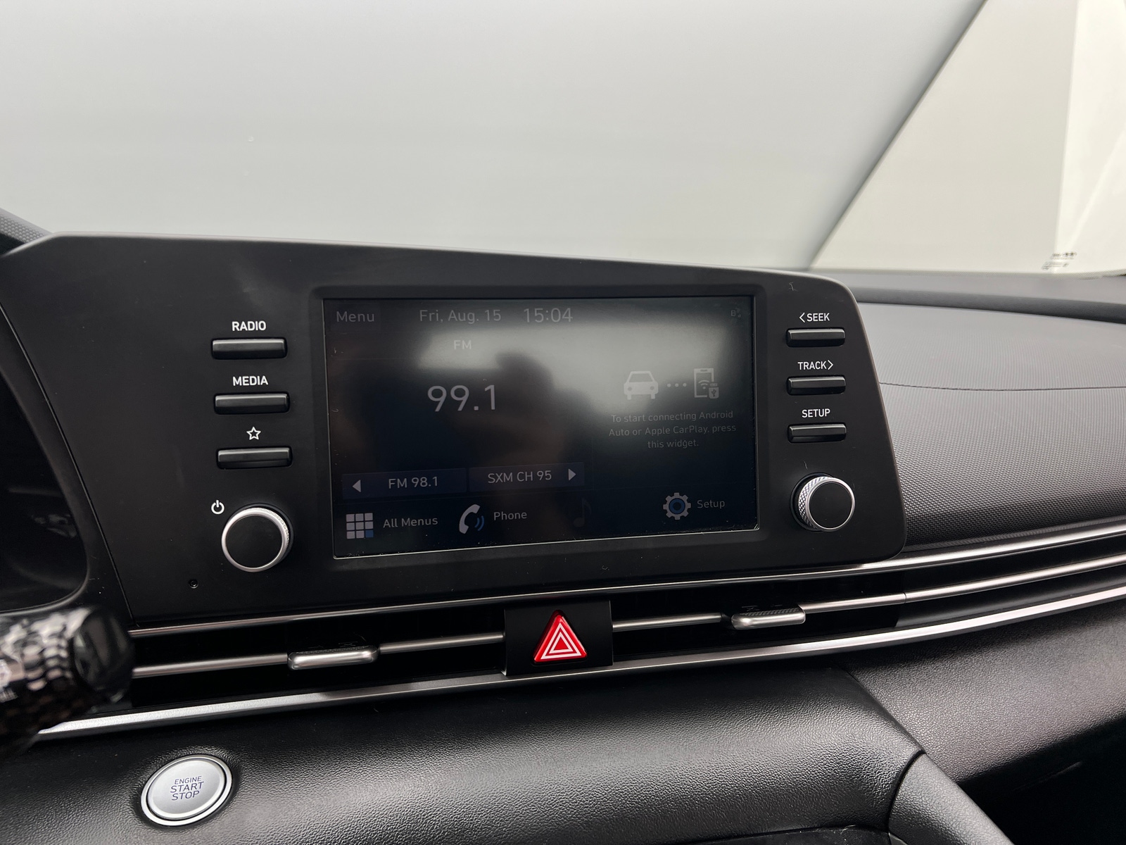 Thumbnail: 2023 Hyundai Elantra - 4