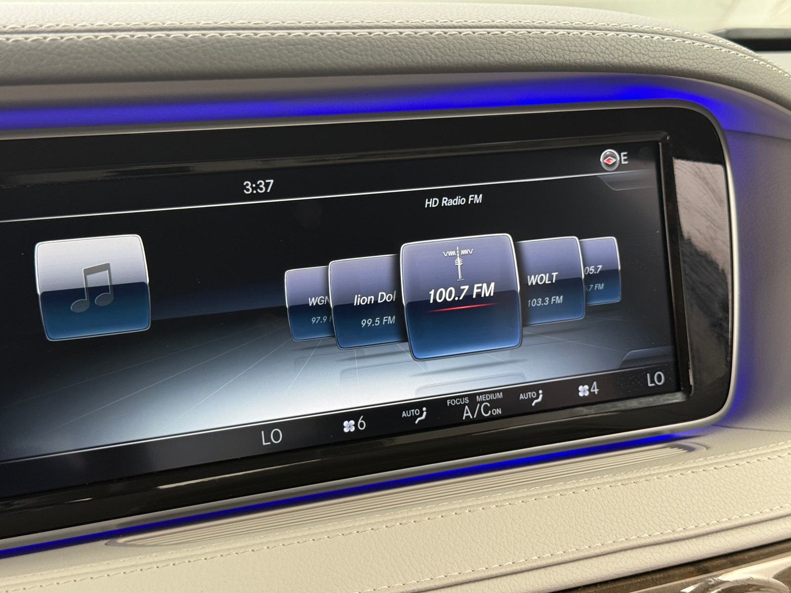 Thumbnail: 2016 Mercedes-Benz S-Class - 3