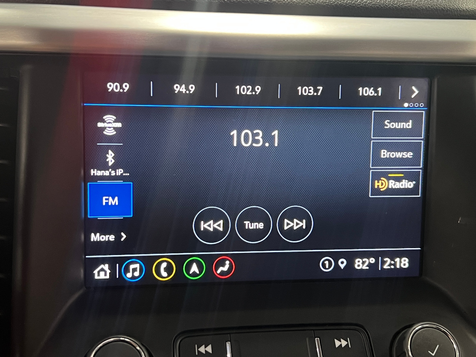Thumbnail: 2021 GMC Acadia - 3