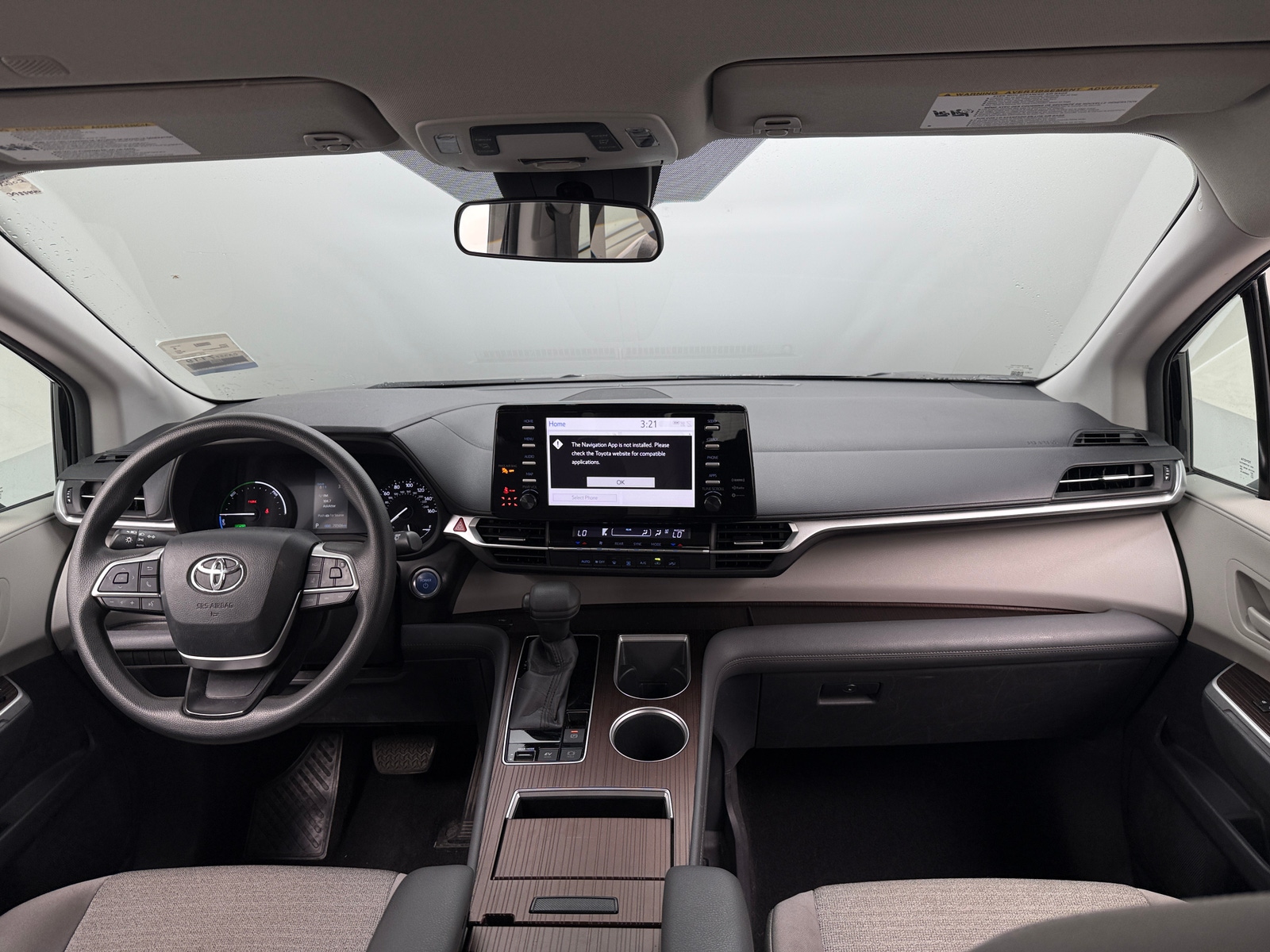 Thumbnail: 2021 Toyota Sienna - 3