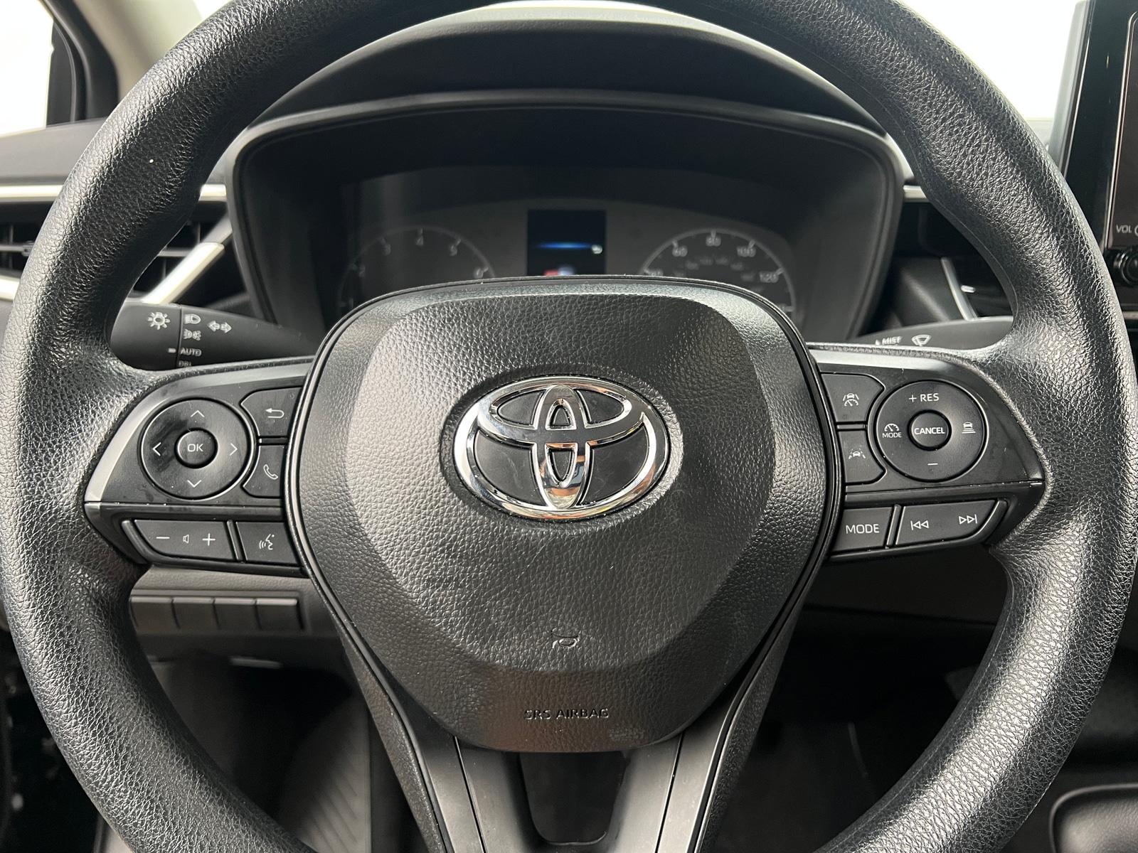 Thumbnail: 2025 Toyota Corolla - 5
