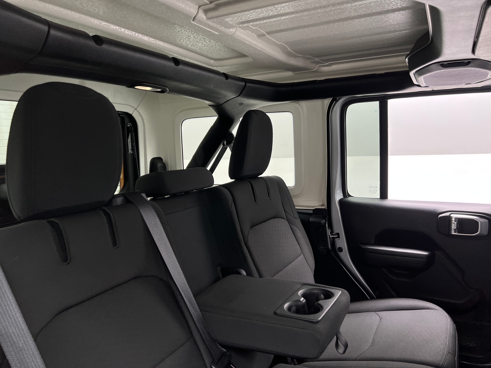 Thumbnail: 2023 Jeep Wrangler - 6