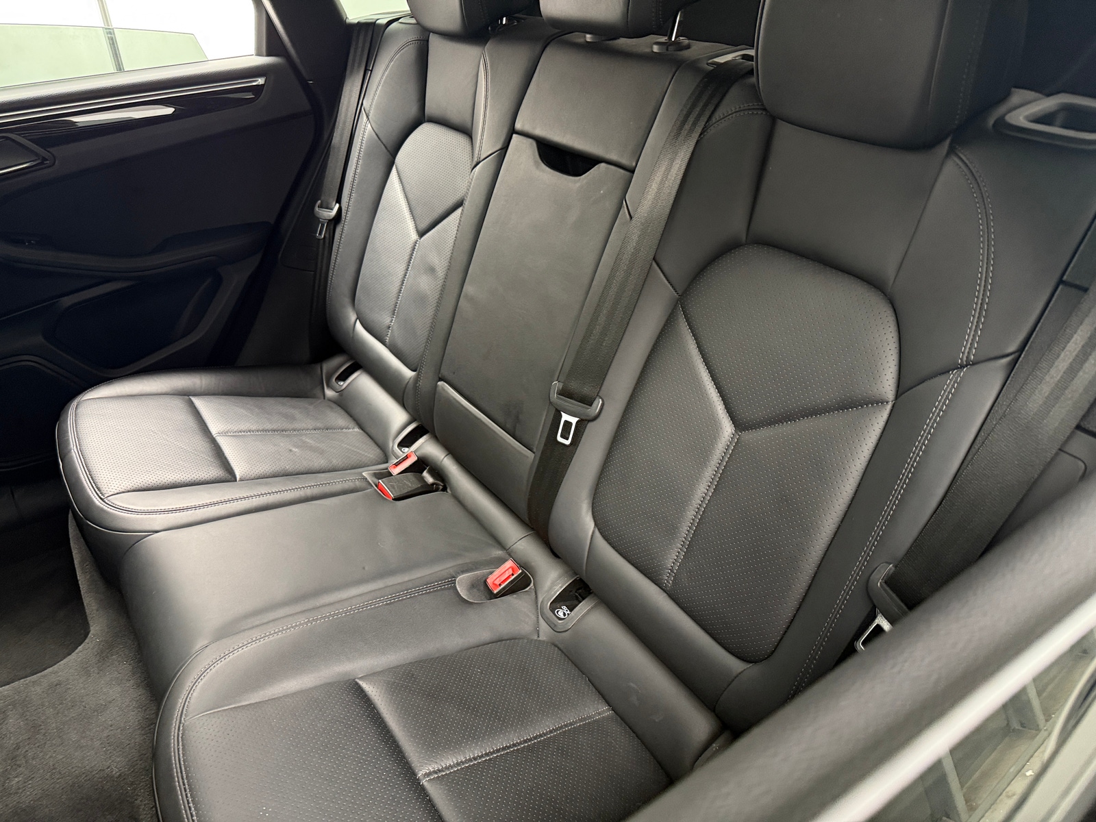 Thumbnail: 2019 Porsche Macan - 5