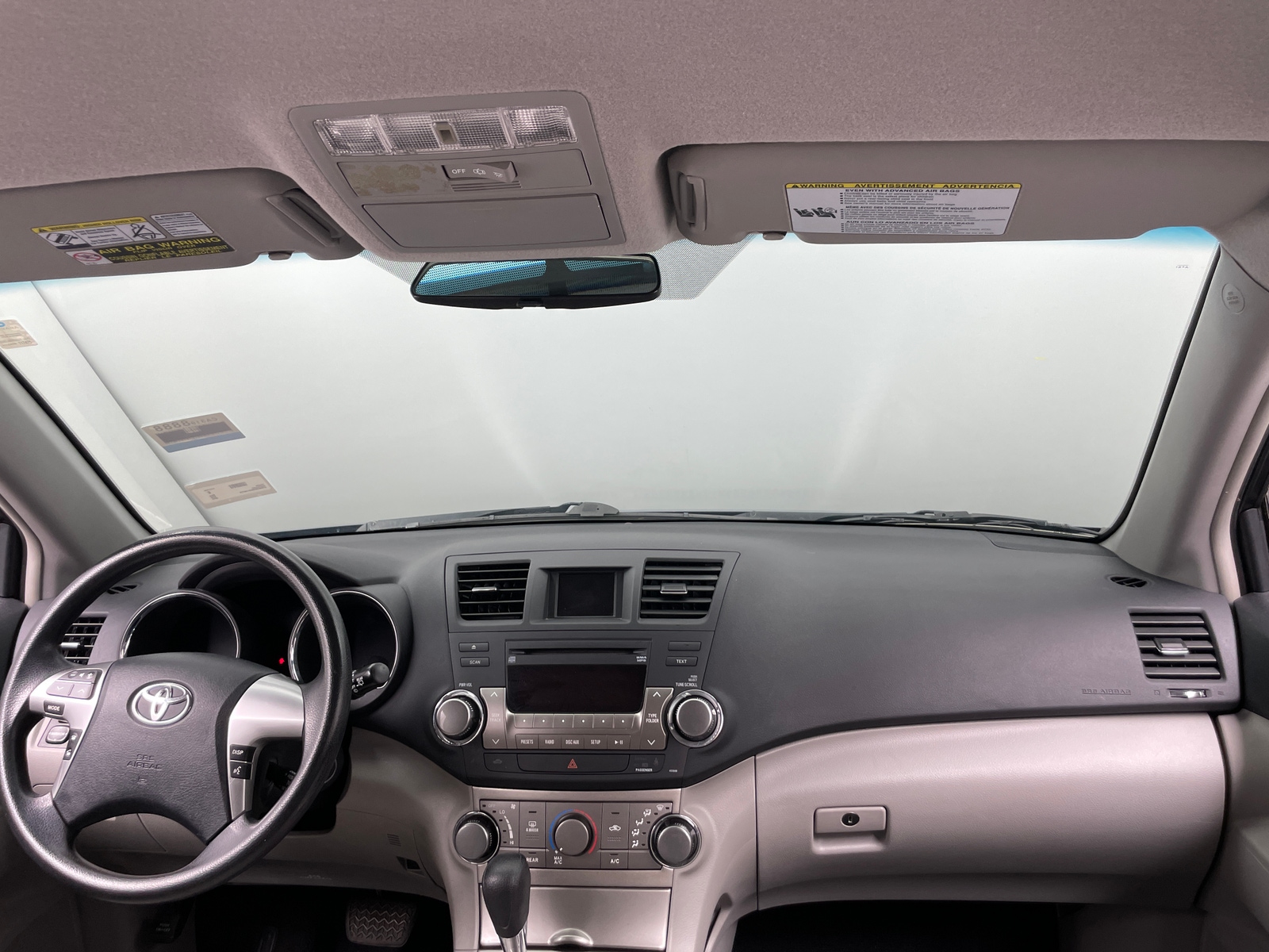 Thumbnail: 2012 Toyota Highlander - 3