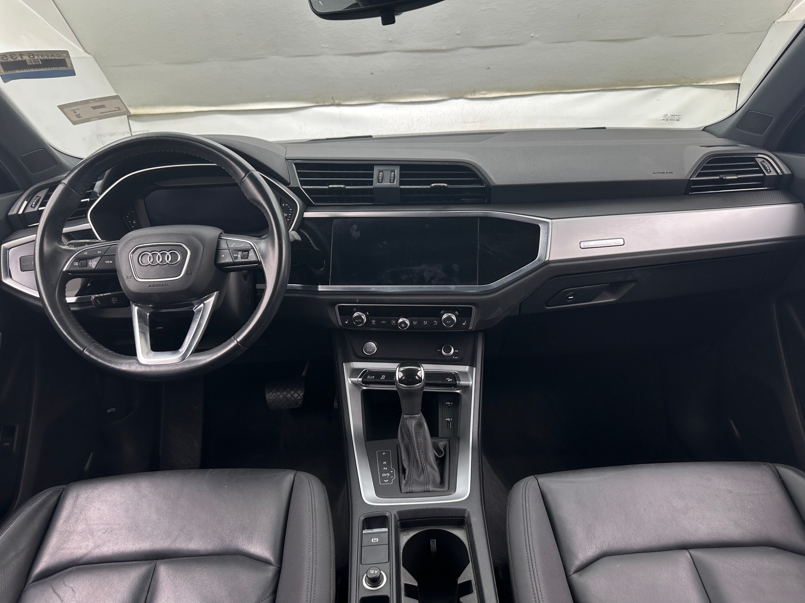 Thumbnail: 2020 Audi Q3 - 2