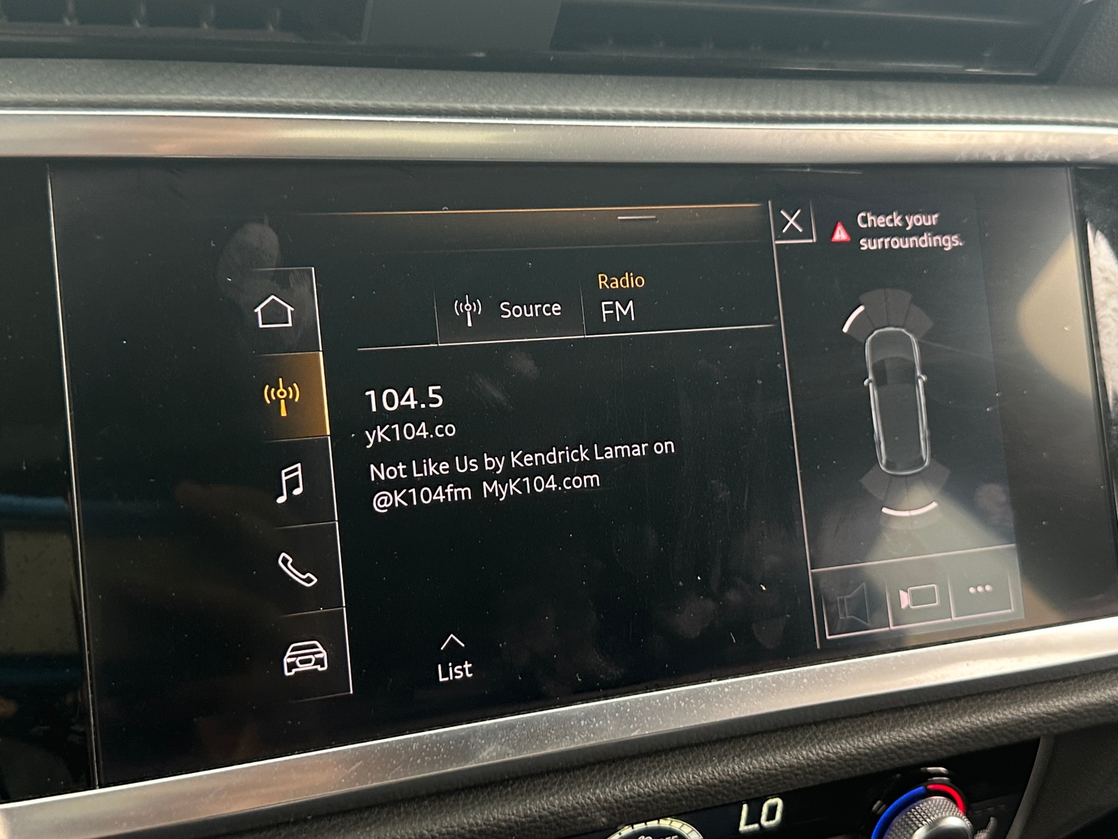 Thumbnail: 2020 Audi Q3 - 3