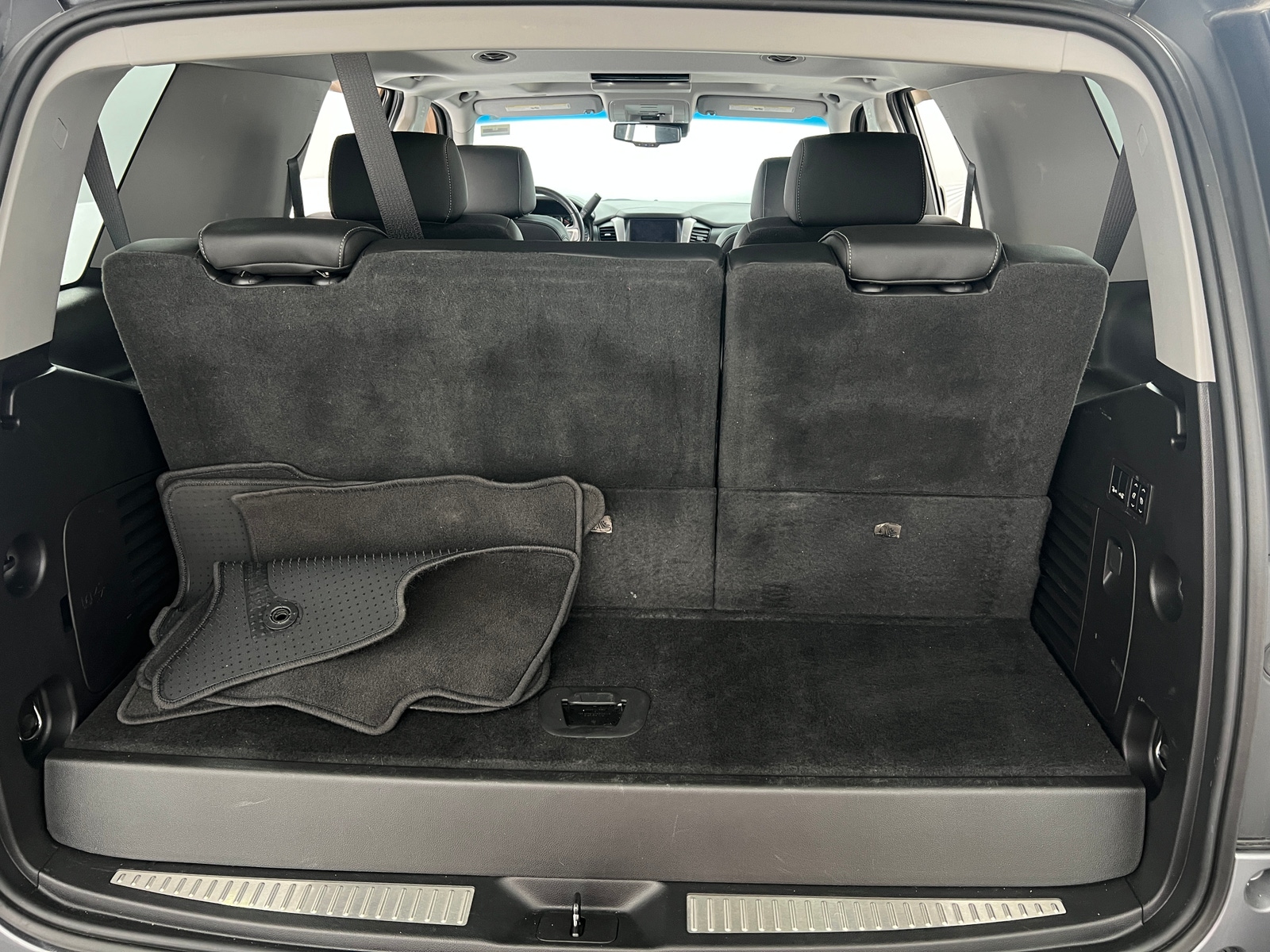 Thumbnail: 2018 GMC Yukon - 6