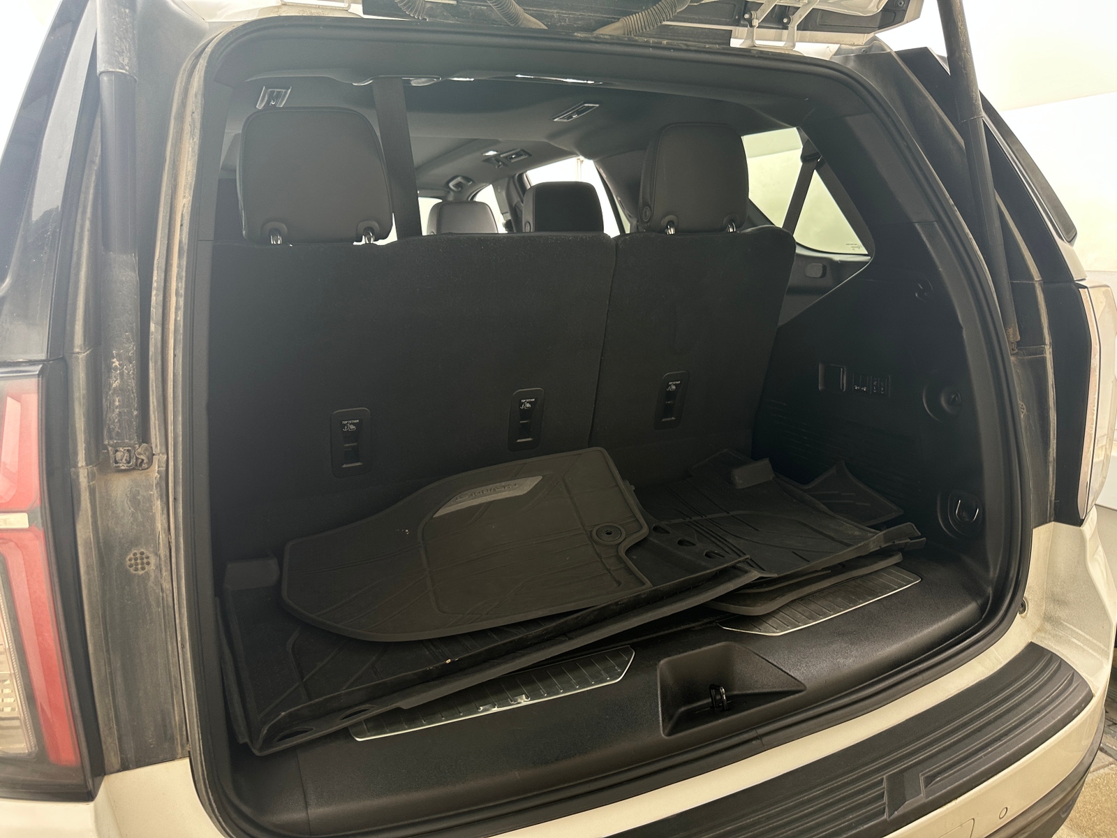 Thumbnail: 2021 Chevrolet Tahoe - 6