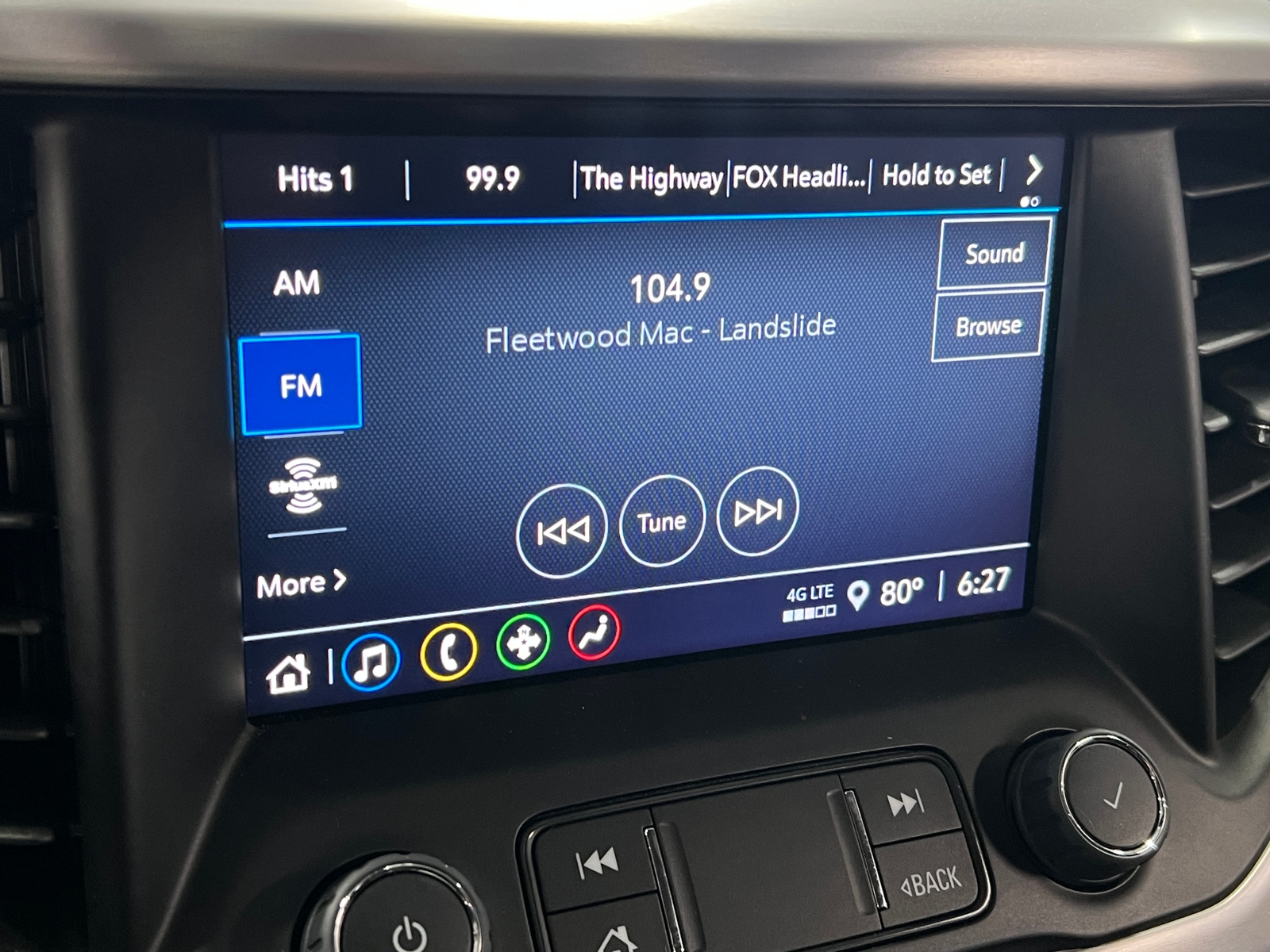 Thumbnail: 2023 GMC Acadia - 4